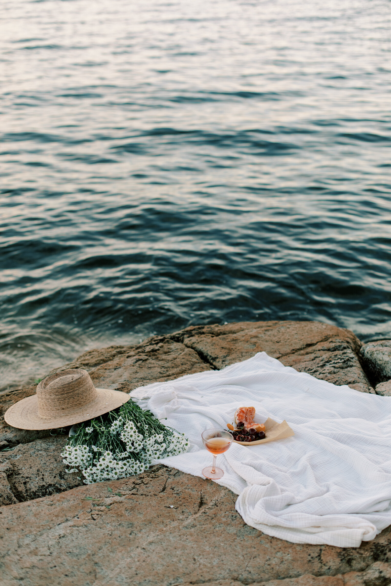 haute-stock-photography-subscription-sips-at-sunset-collection-final-3 (1)