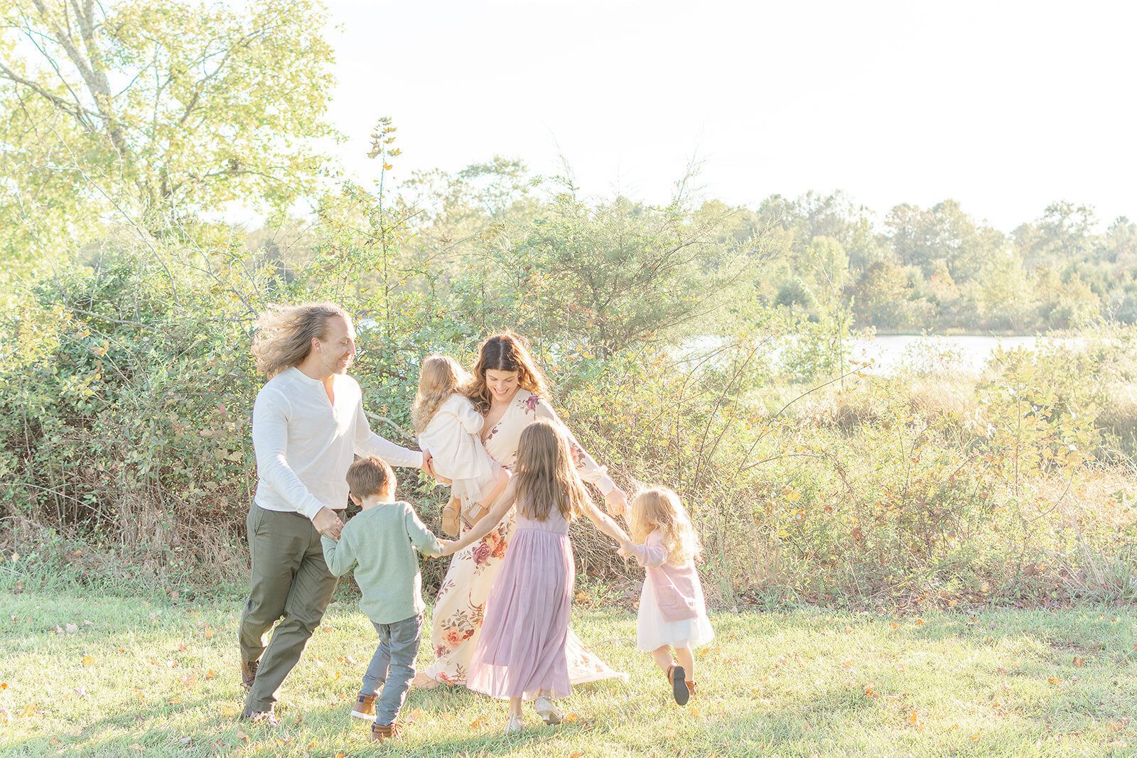family playing in Chantilly, VA