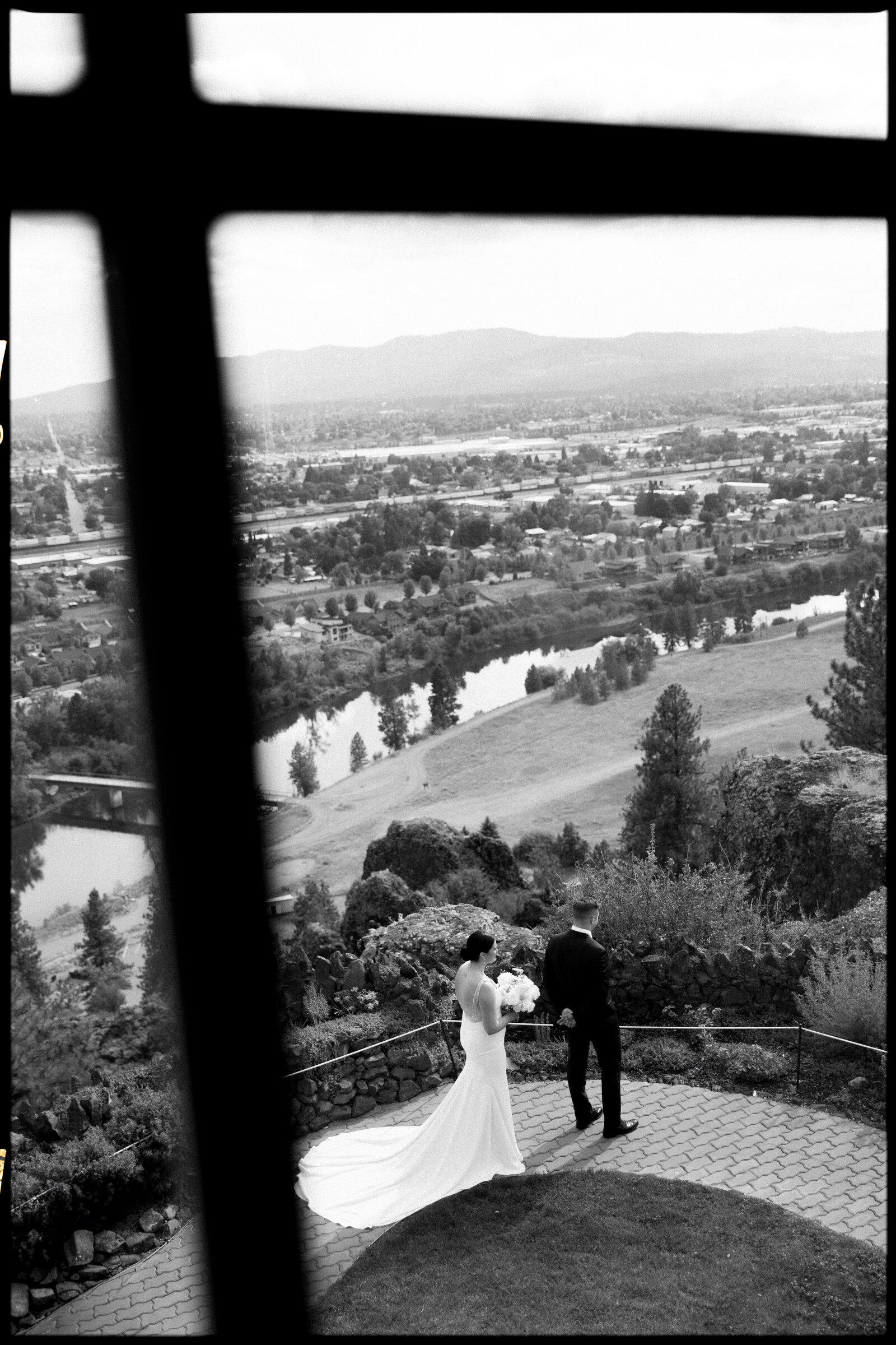 arbor crest winery wedding first look-38