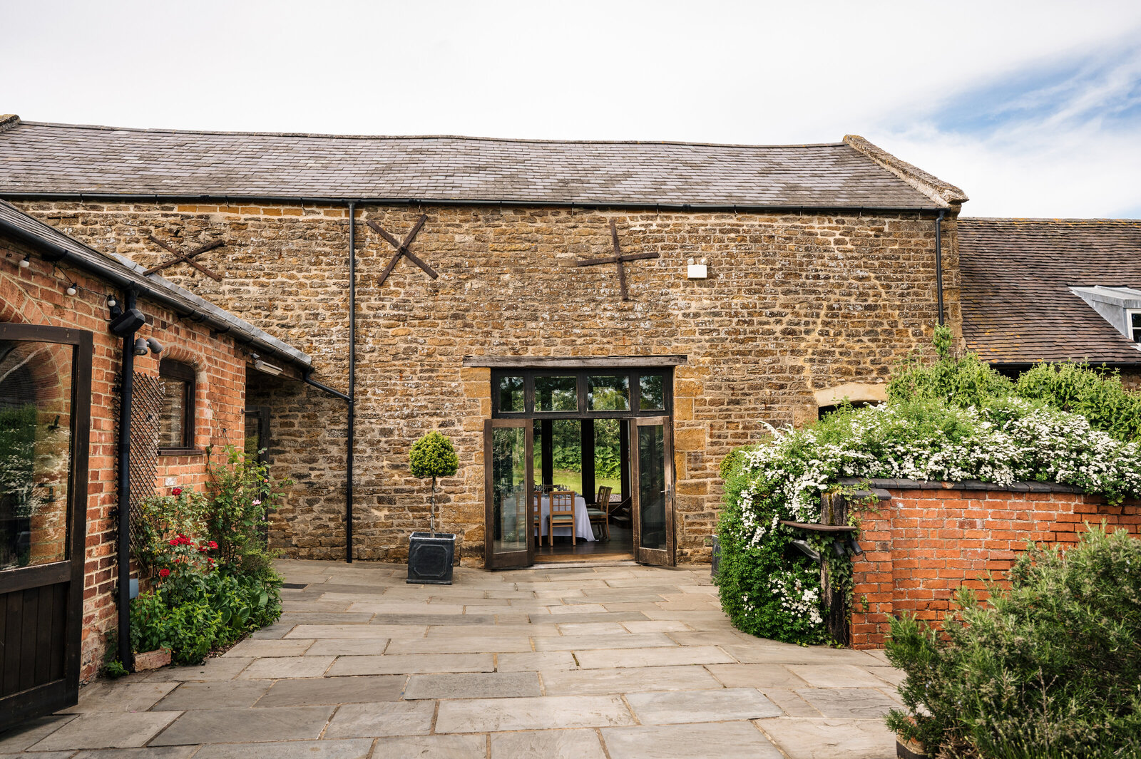 Dodmoor-House-wedding-photography-1008