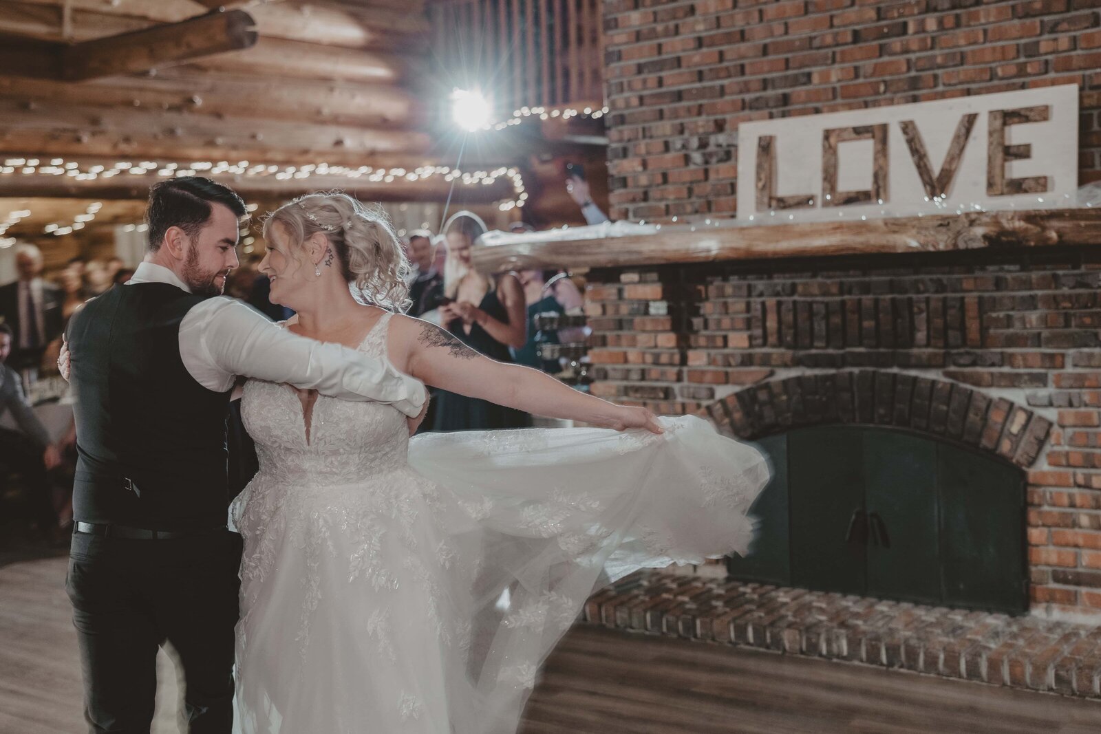 Wedding photos Timeless Tales Creatives  (18) (1)