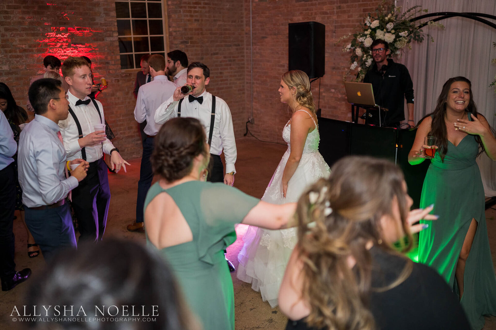 Wedding-at-The-Factory-on-Barclay-in-Milwaukee-1278