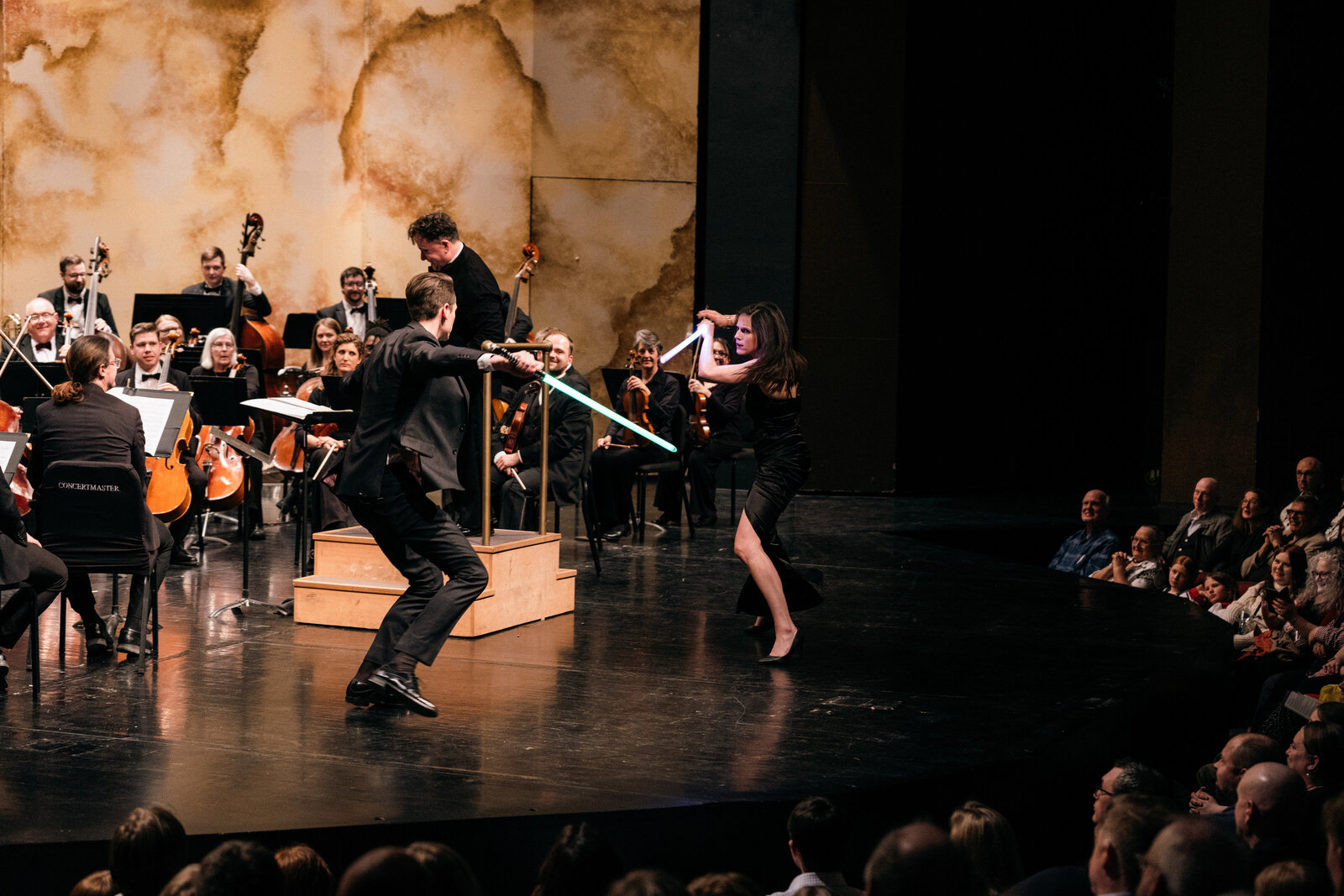 Performance - 040624-256