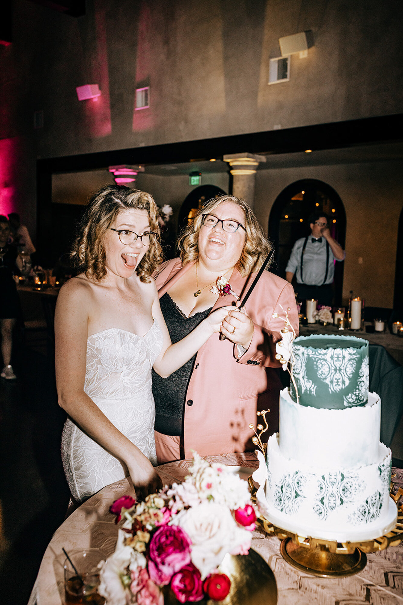 Rebekah-and-Amber-Gay-Wedding-in-Texas-at-Ma-Maison-Wedding-Venue-10