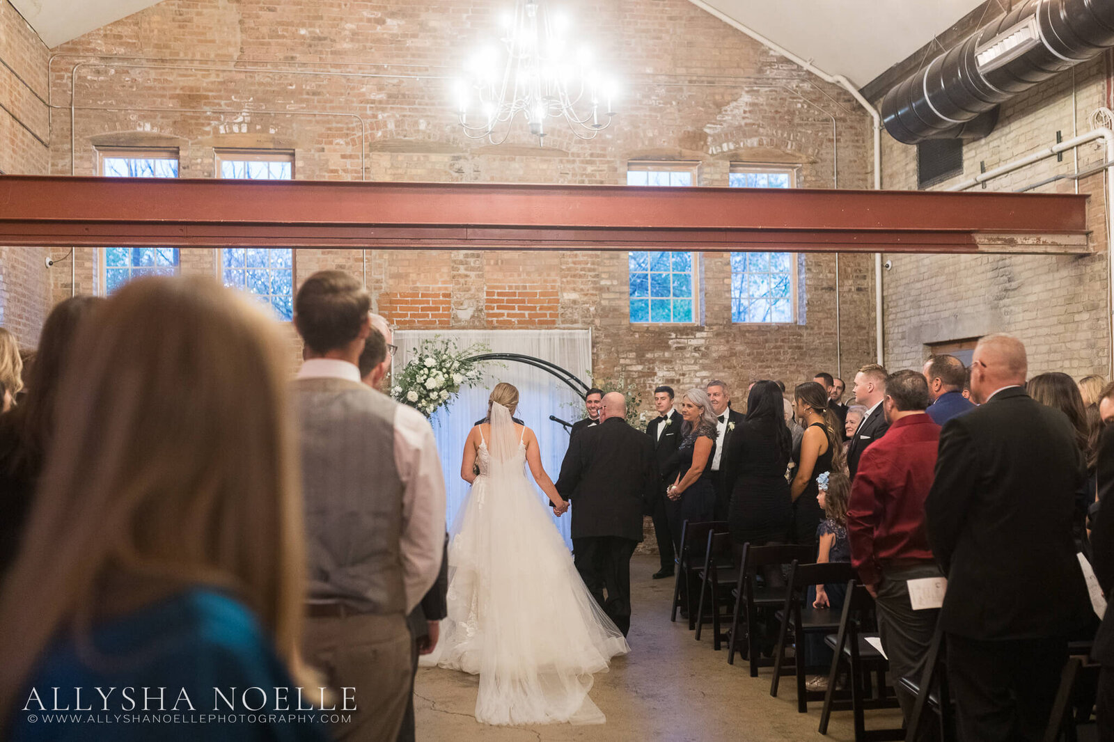Wedding-at-The-Factory-on-Barclay-in-Milwaukee-0783