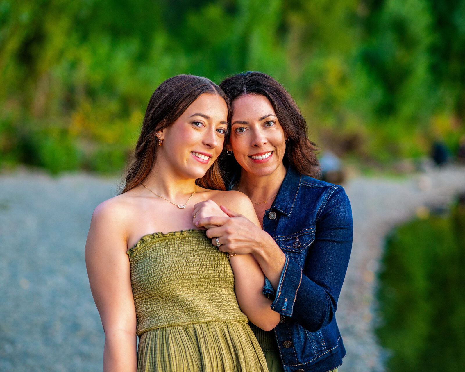 king_county_senior_photographer_mikayla_arsenian_photography_ballard_high_school-02326