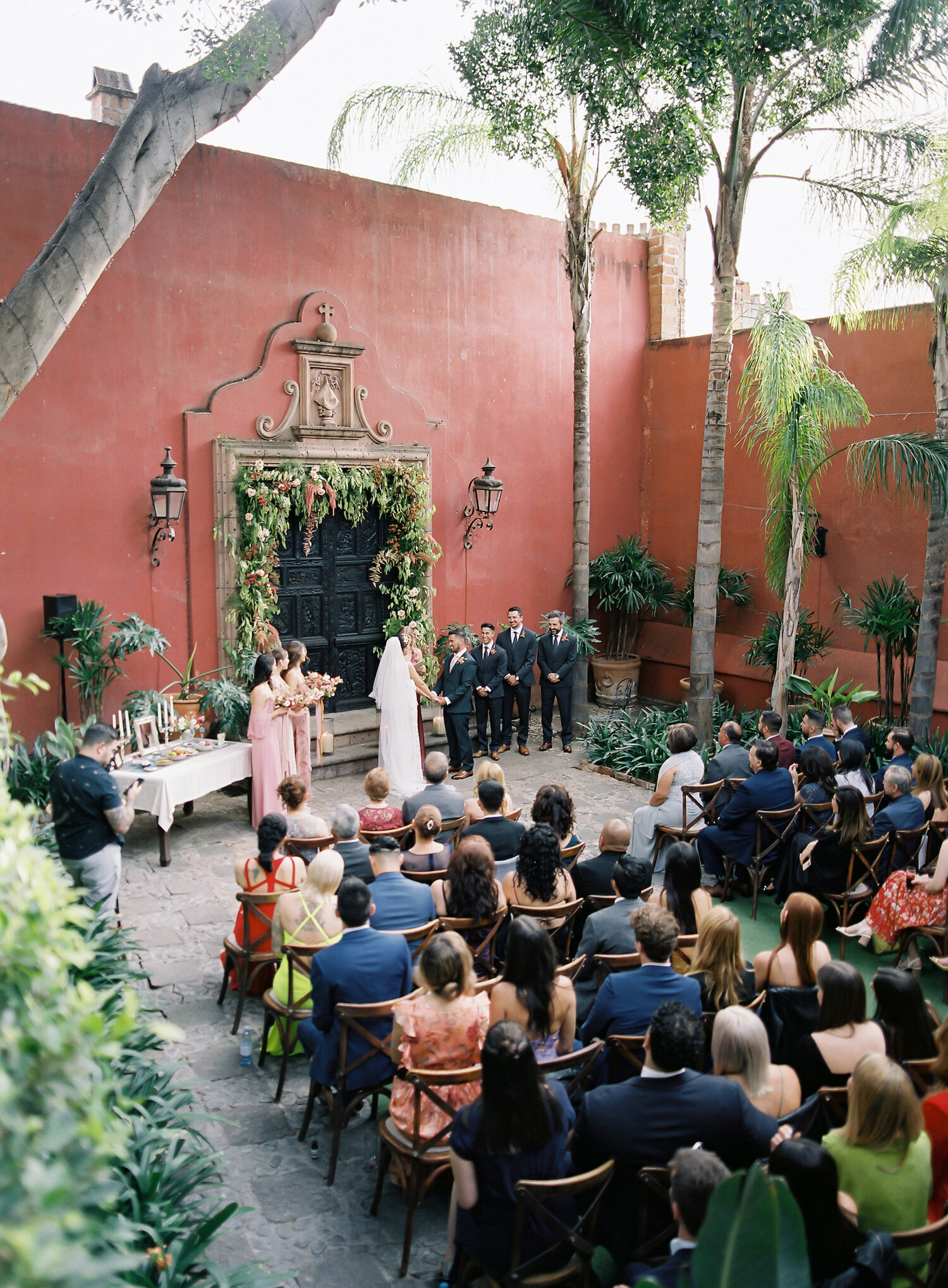 Vicki Grafton Photography Casa Hyder San Miguel de Allende Mexico Luxury Fine aRT Film Wedding Martha Stewart Bride Destination Modern Luxury 1
