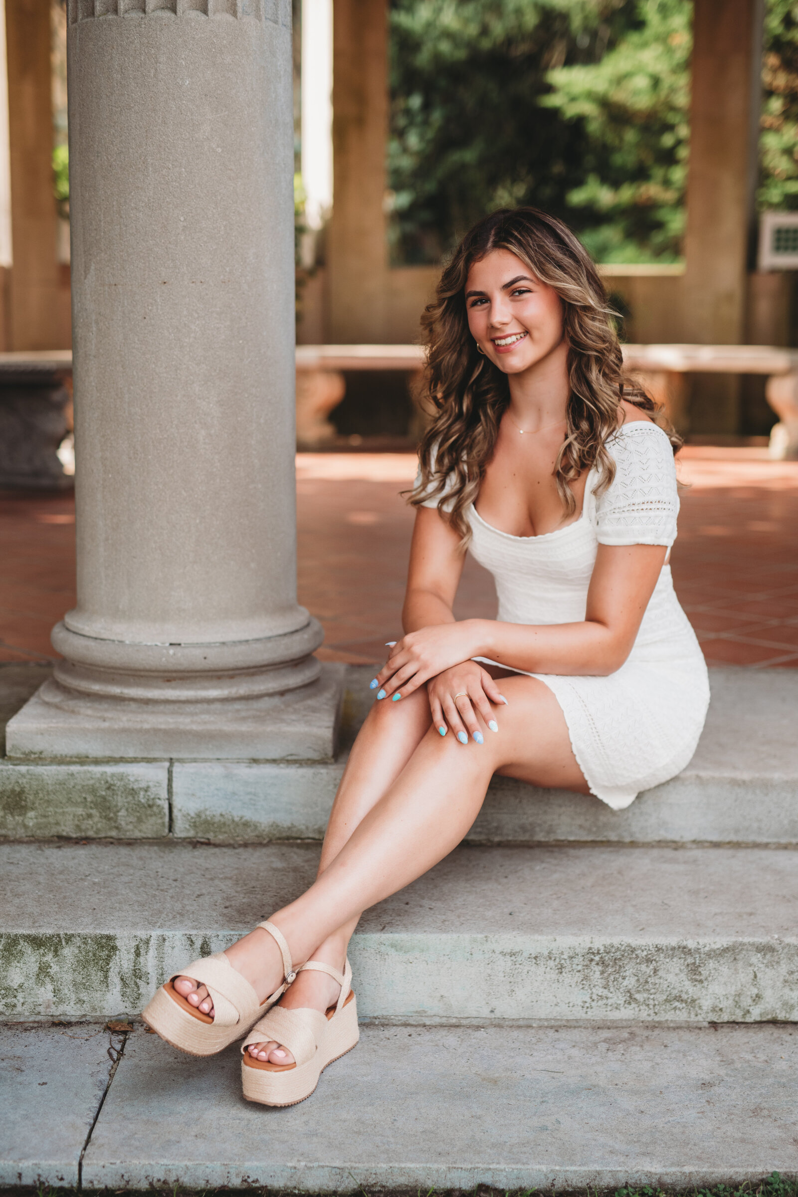 This stunning high school senior session at Harkness Memorial Park captures timeless beauty and confidence in a classic outdoor setting. Looking for the perfect senior photoshoot location in Connecticut? Click here to request my High School Senior Magazine for details!