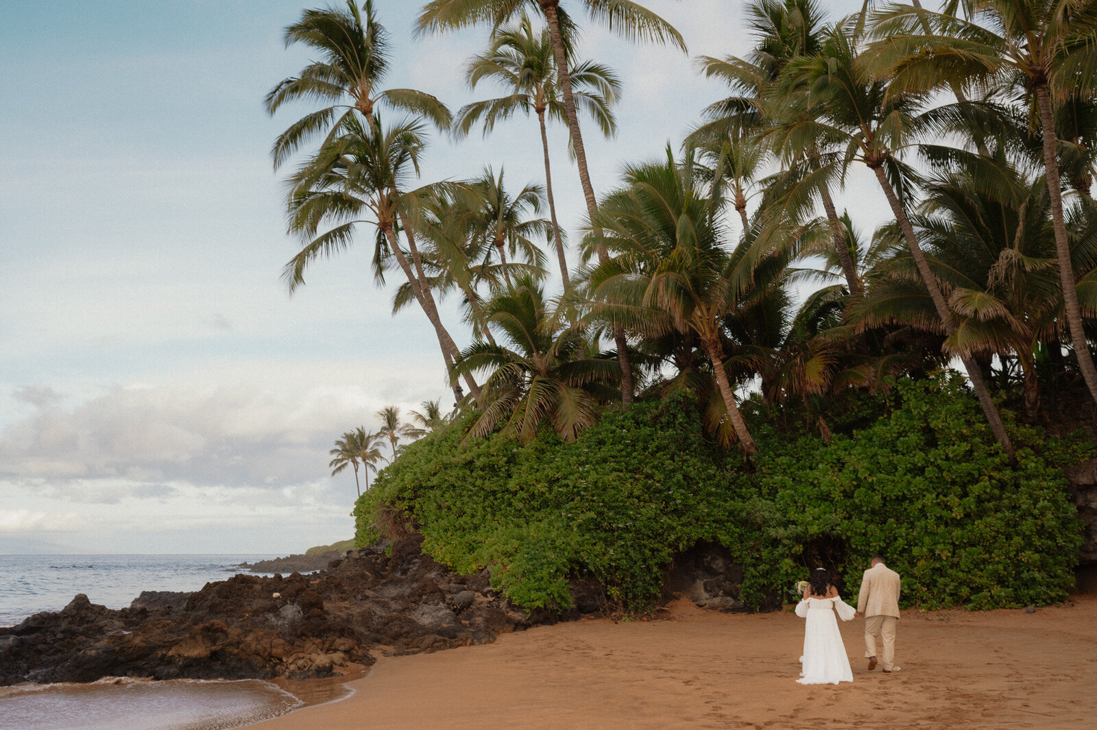 hawaii elopement photographer