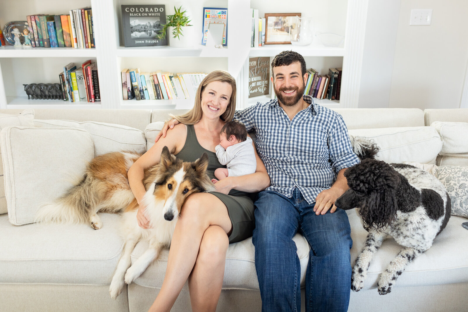 At-home_newborn_lifestyle_photography_session_Lexington_KY_photographer_baby_boy_plus_dogs-3