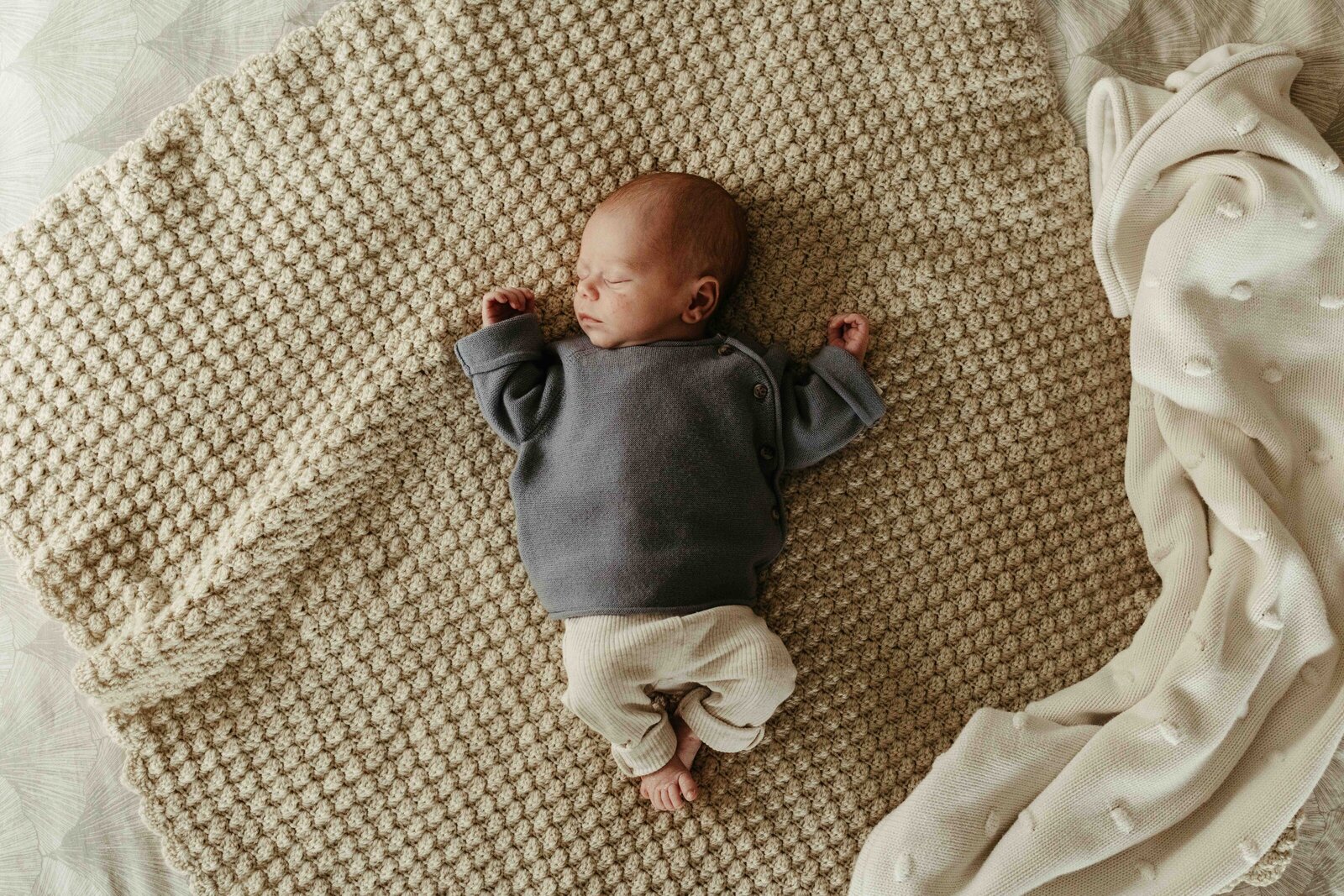 Getframedphotography25-newbornHW