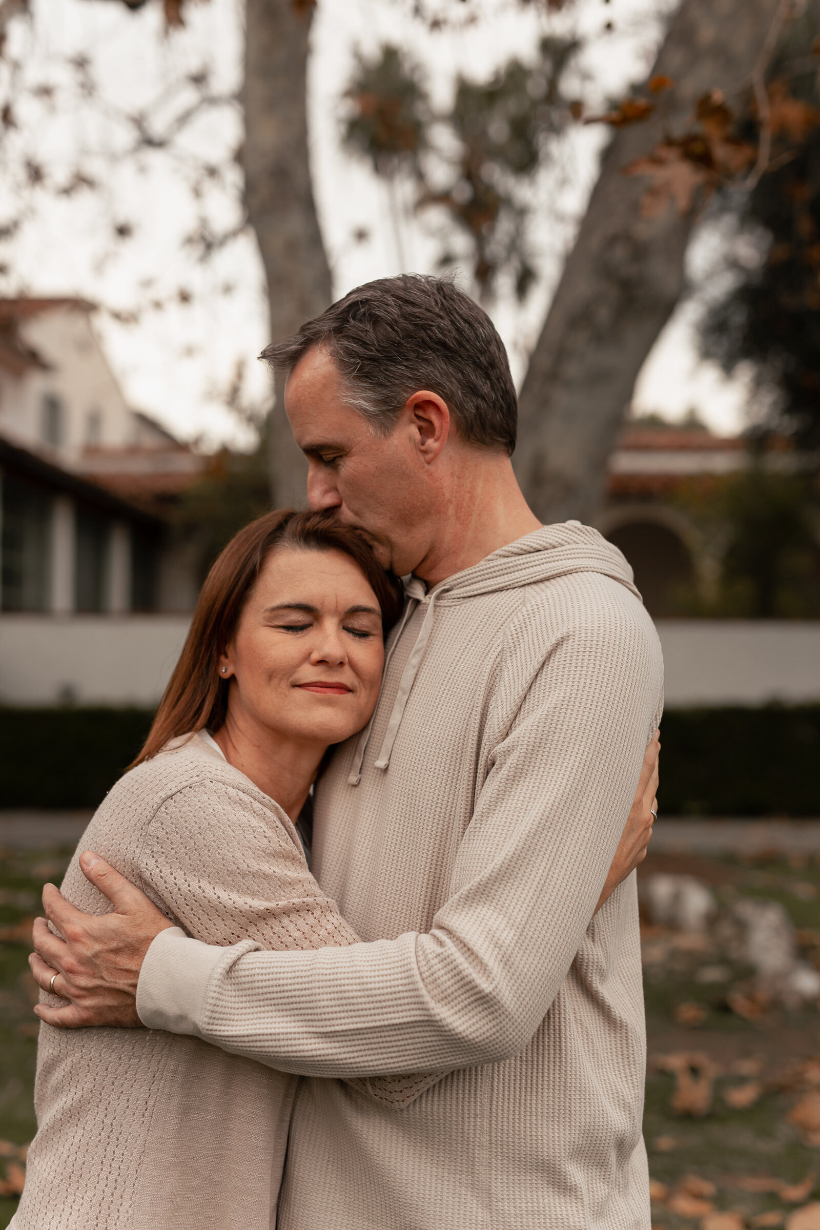 tahneeharrisphotography-barton-family-portraits-scripps-college-56
