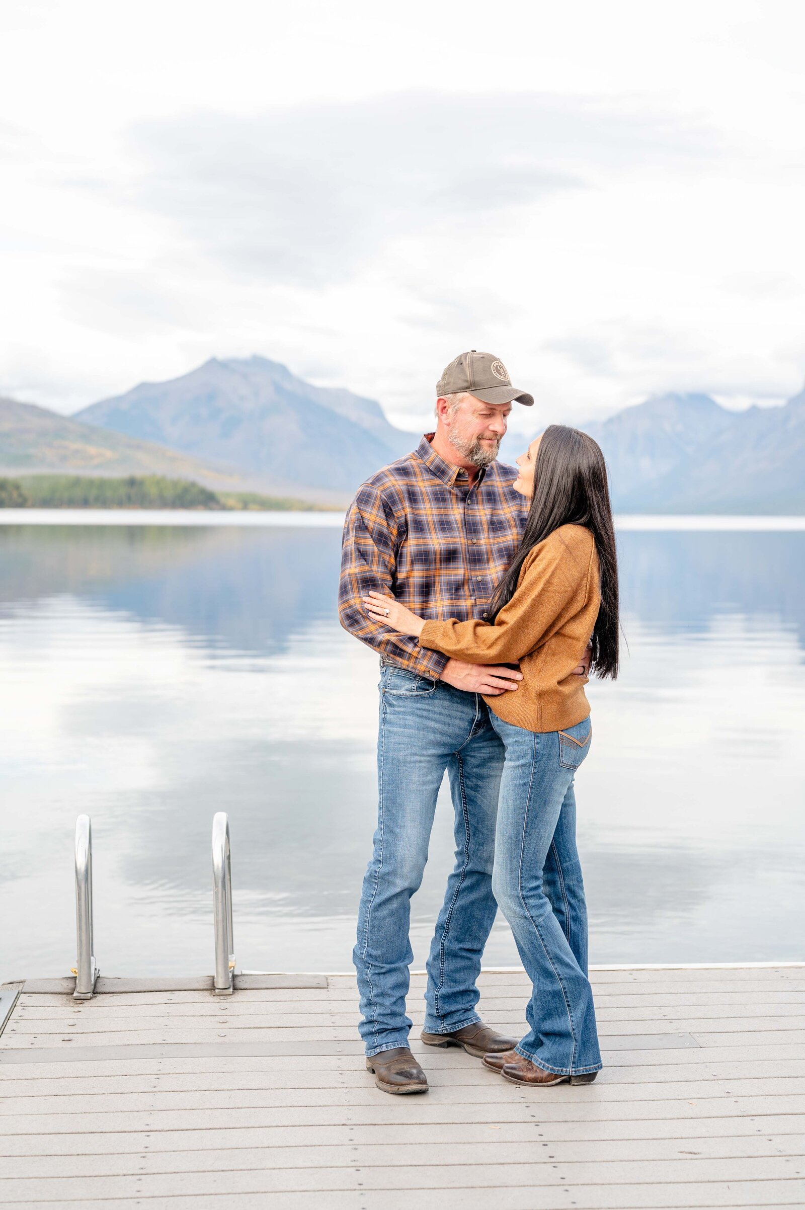 Kalispell-MT-fall-mini-session-Magnolia-and-Grace-Photography-Co-glacier-Lake-MacDonald-HopeL# (1)-26