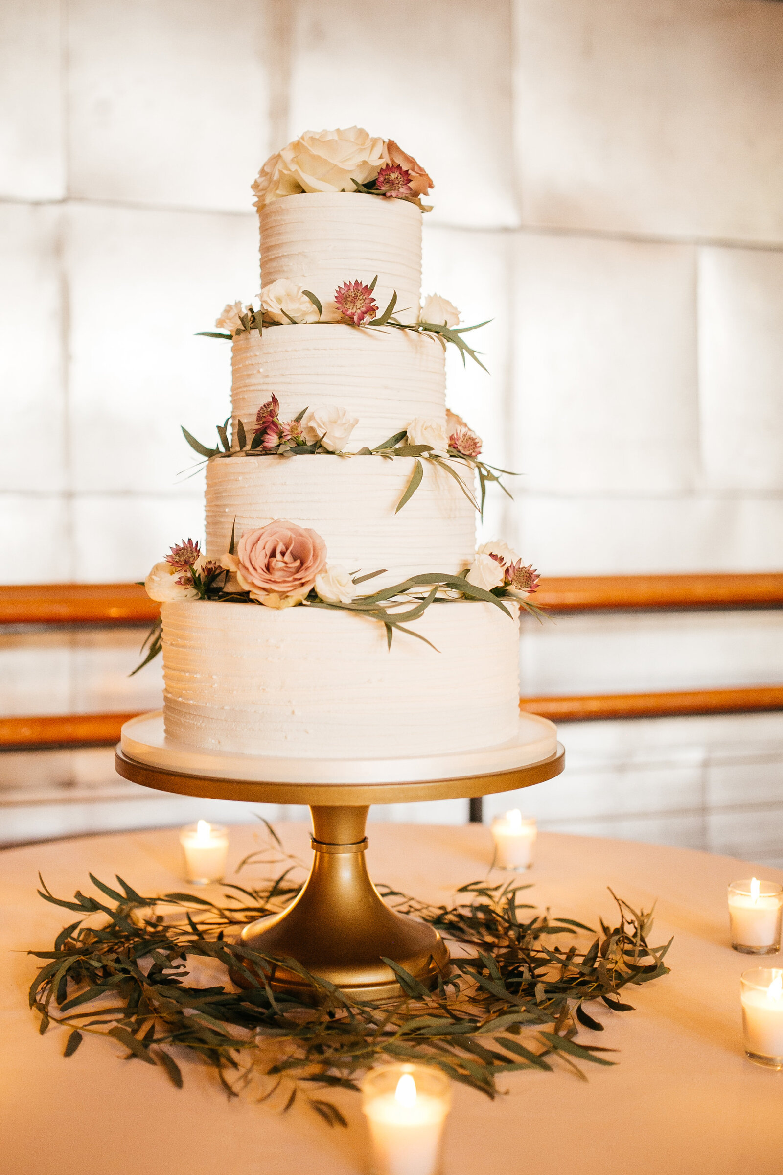 Textured-Organic-Wedding-Cake-Ashley-Cakes-25