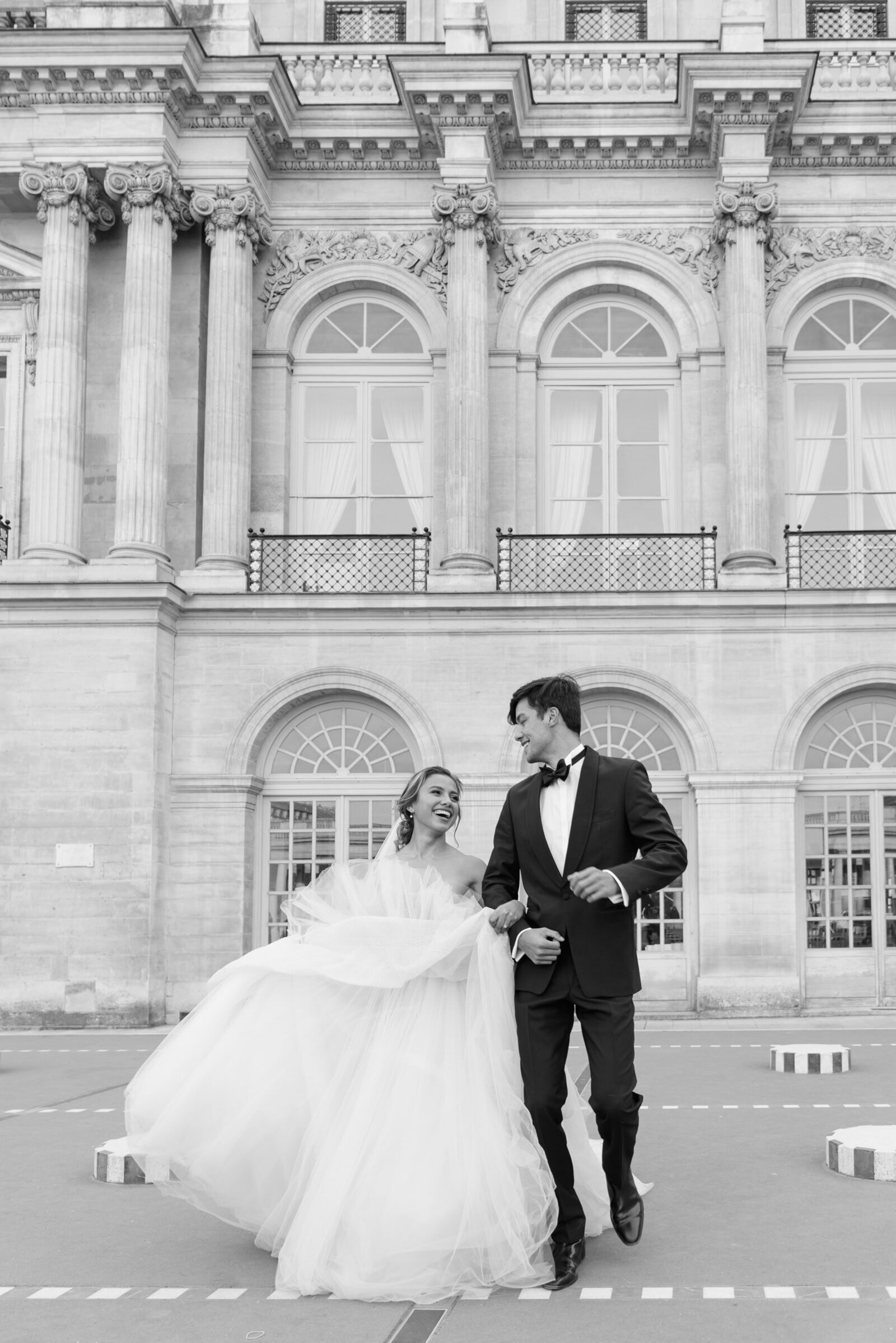 Destination Wedding Photographer in Stockholm Anna Lundgren Wedding Palais Royale Paris France_48