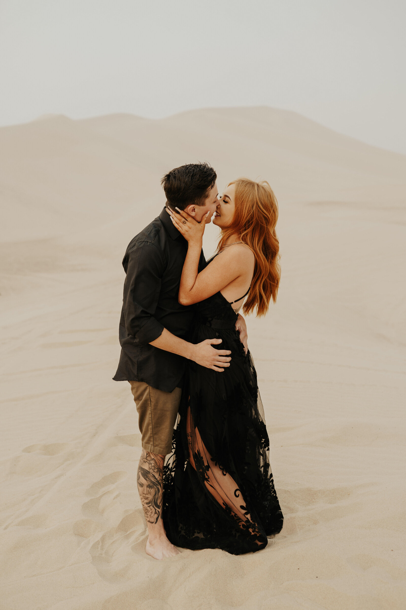 Sand Dunes Couples Photos - Raquel King Photography3