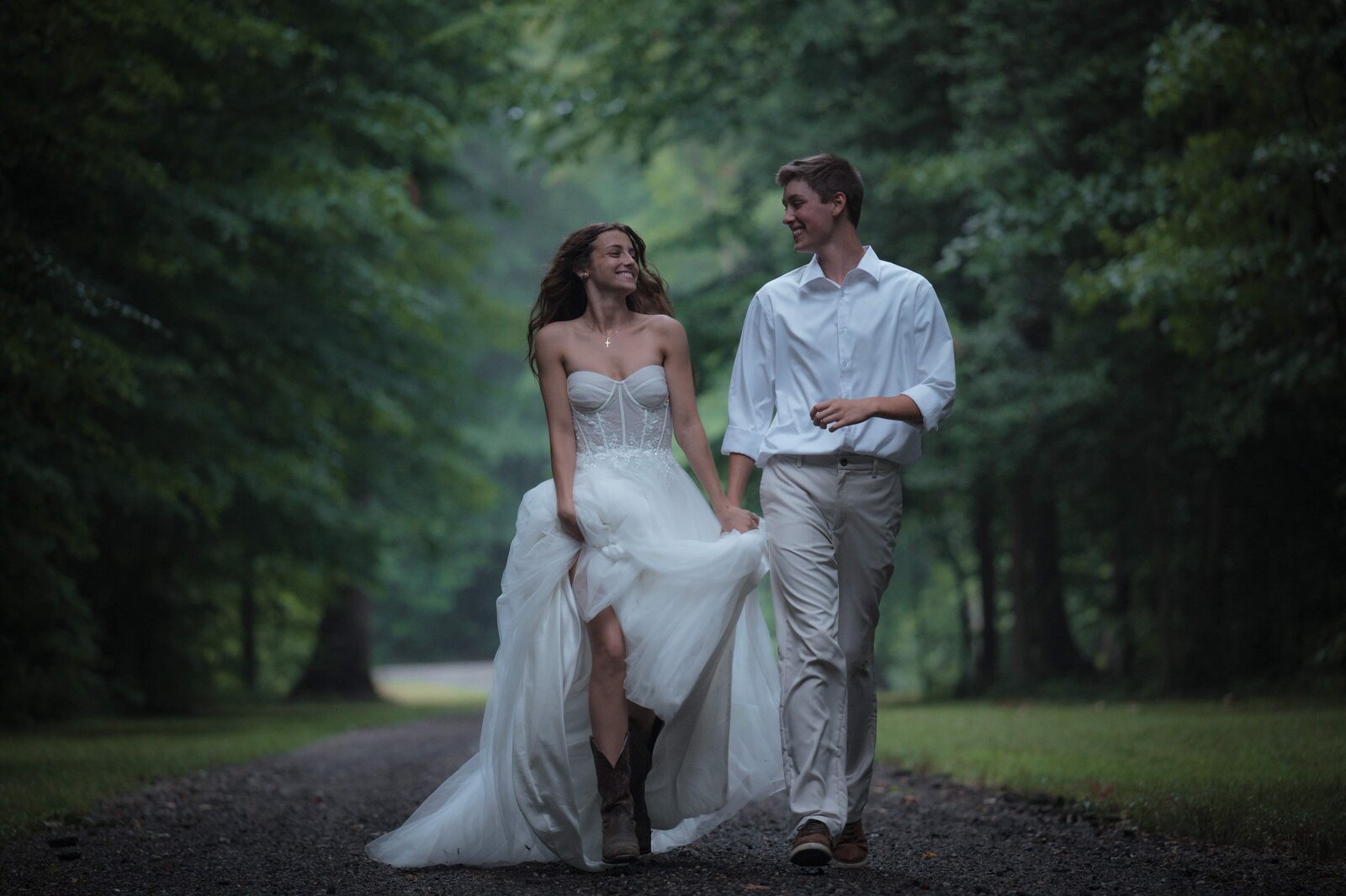 Outdoor elopement in a quiet forest setting in Williamsburg, Virginia