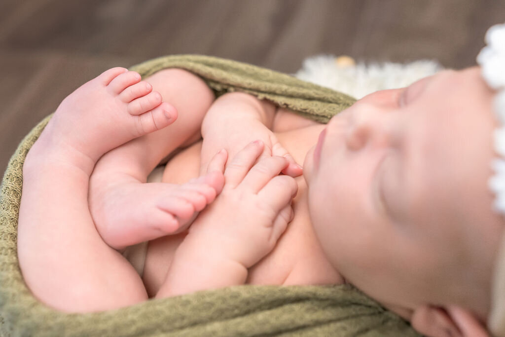 DEL11-NEWBORNSESSION-41