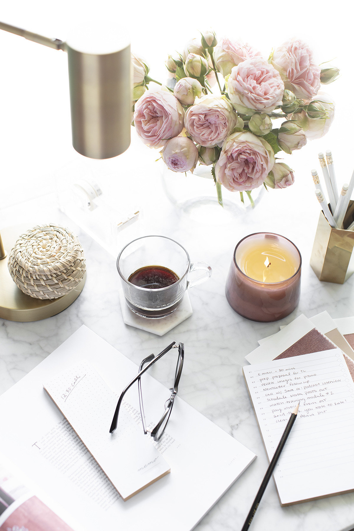 Social_Squares_Style_Stock_Image_Dusty_Rose_Desktop0042