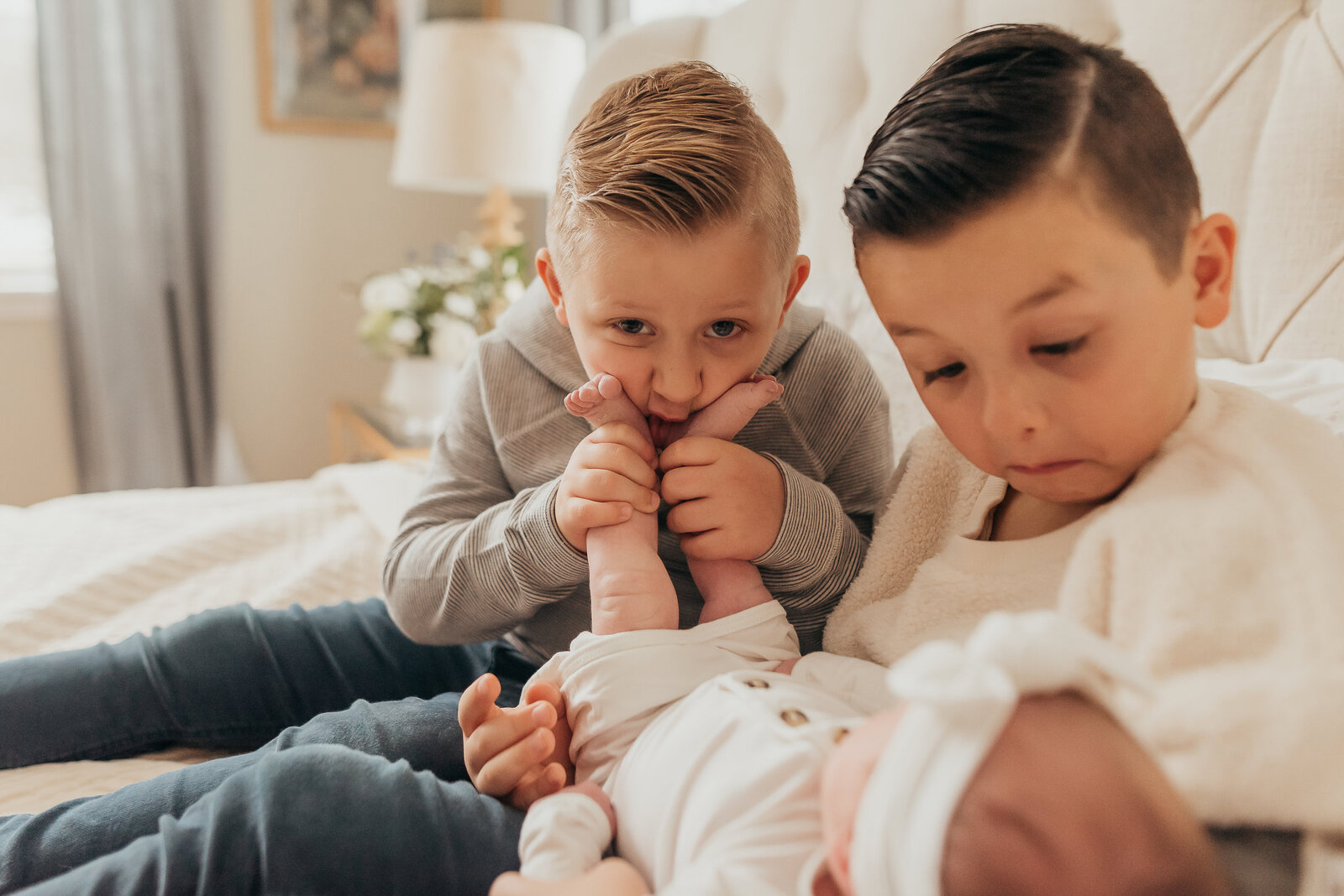 Newborn-Photographer-St-Louis-ANW_6700