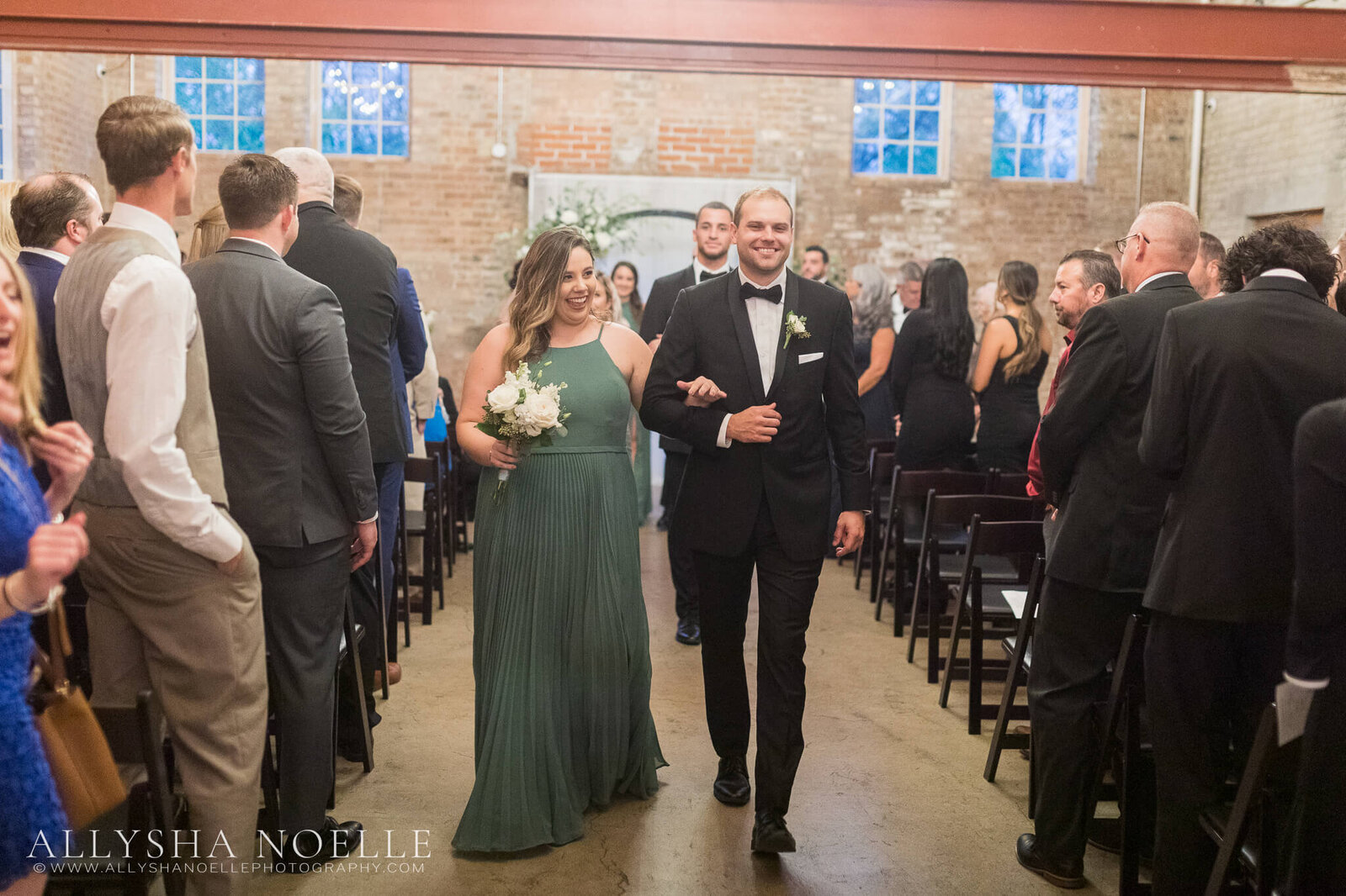 Wedding-at-The-Factory-on-Barclay-in-Milwaukee-0856