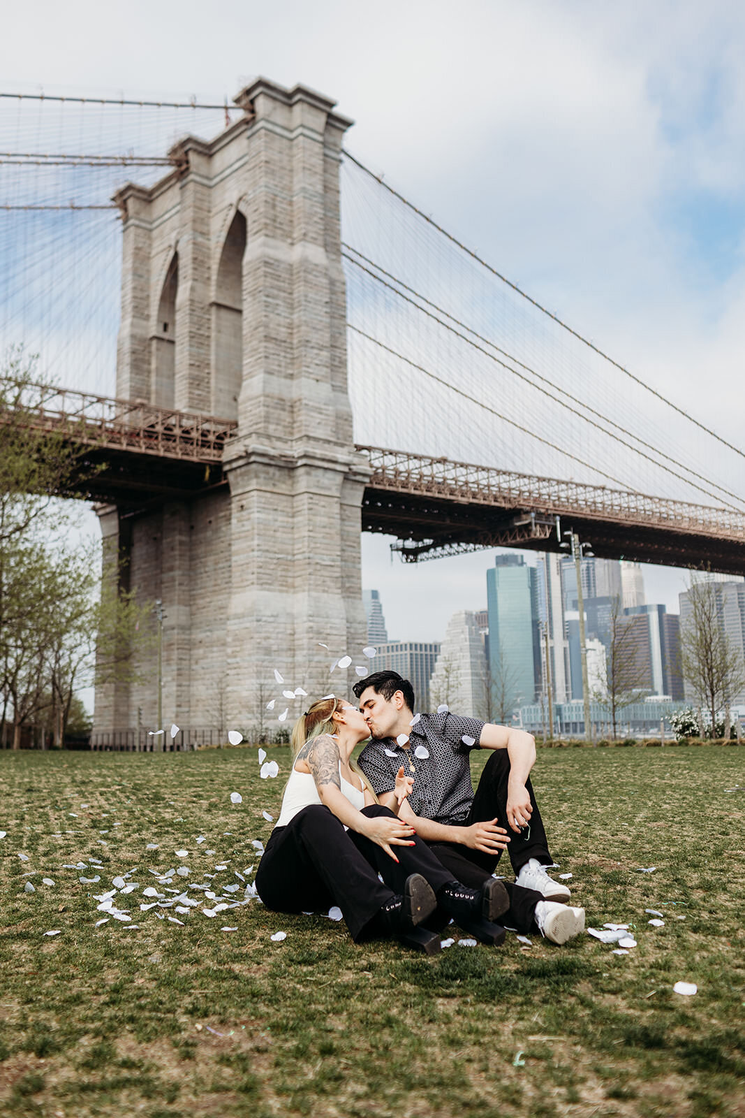 Brooklyn-Bridge-Engagement-Photography-83