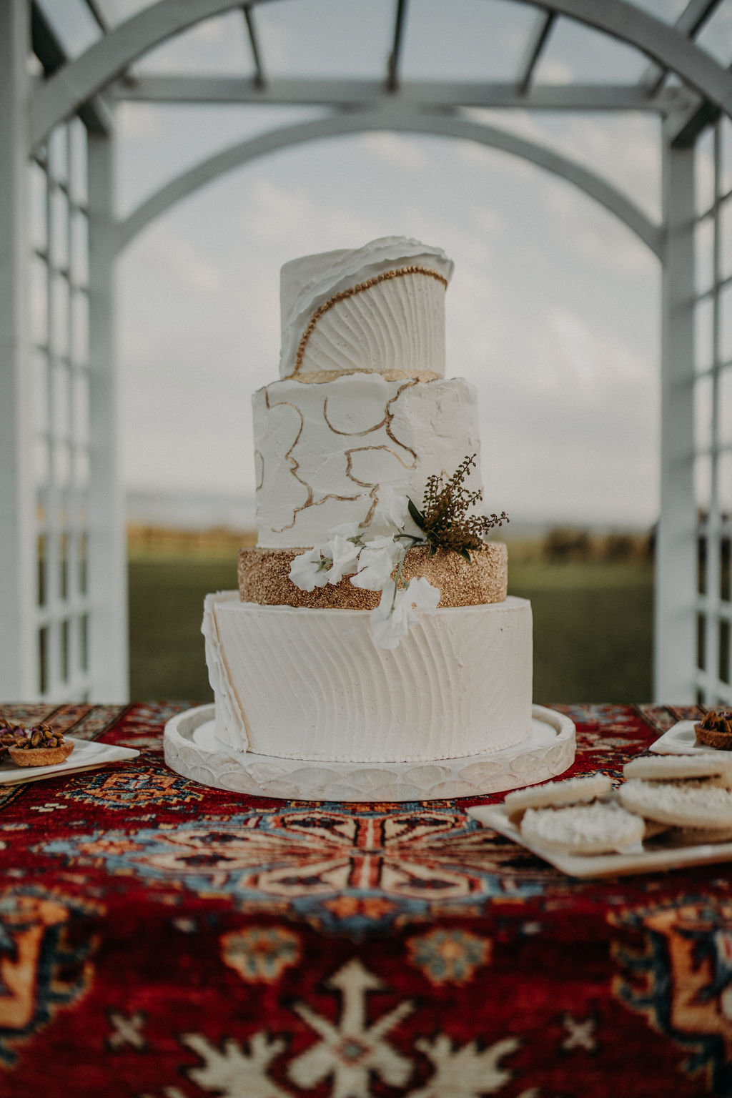 GARNET DAHLIA _ LAUXMONT FARMS _ PA WEDDING (34)