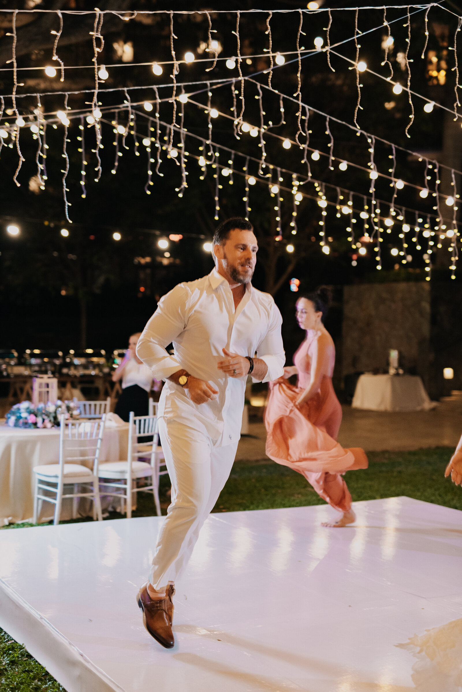 dancefloor at wedding