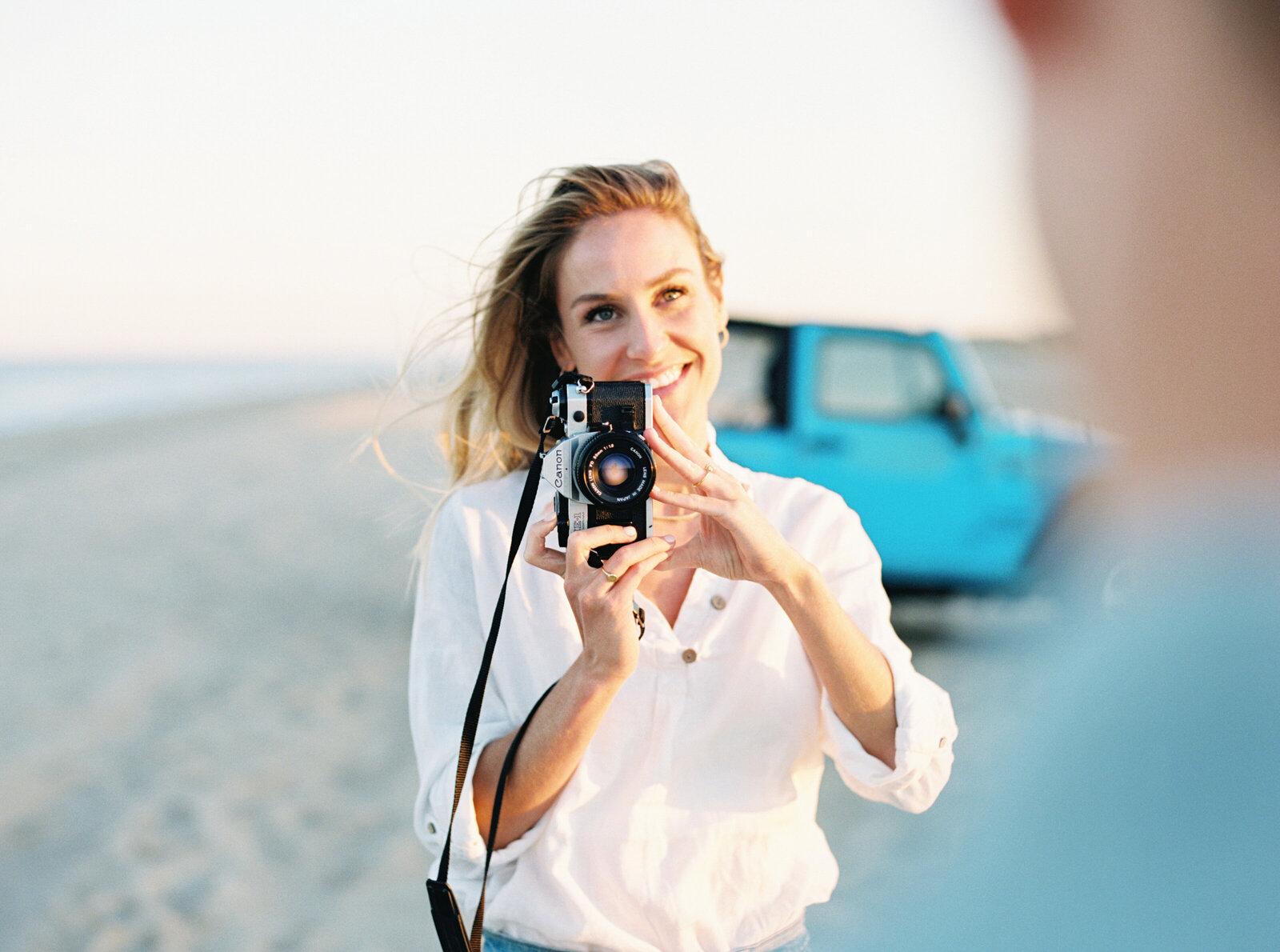 Fine art beach engagement session_53348