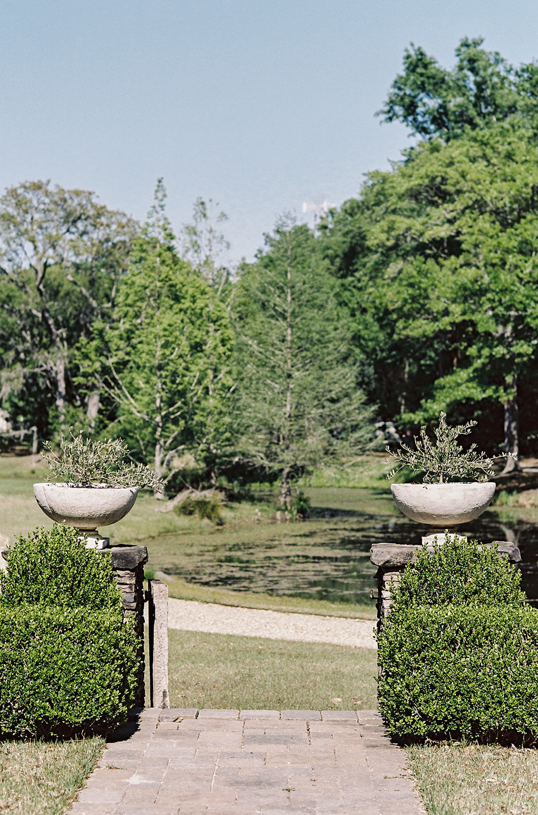 Private wedding in Charleston photographed by wedding photographers in Charleston Amy Mulder Photography