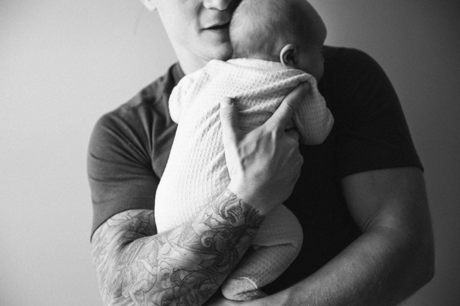 Newborn_Photography_Leesburg_Virginia_Minikin_Photography_1