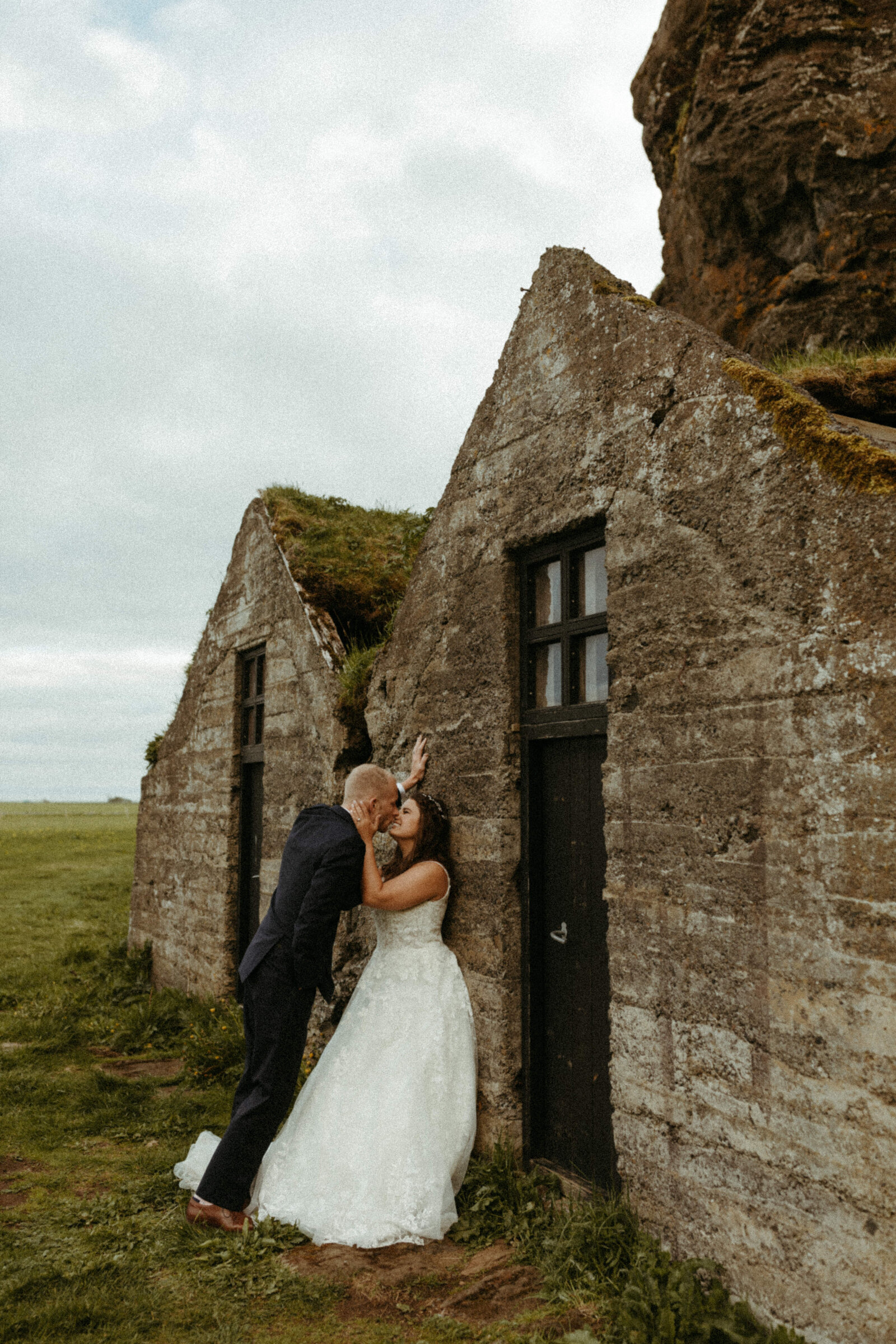 Iceland-wedding-photographer-elopement-packages-Southern-iceland-332