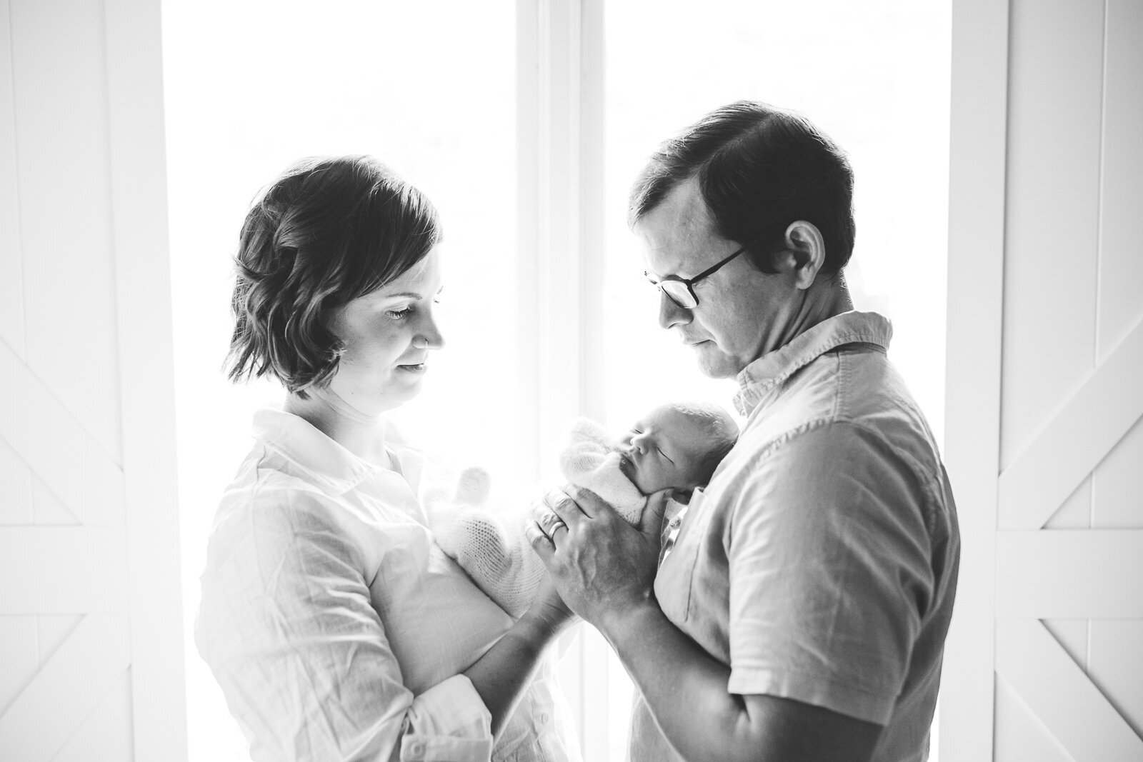 Baby boy_in-home_newborn_lifestyle_photography_session_Lexington_KY_photographer-4