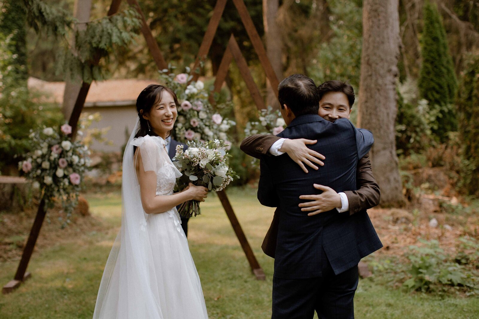 Vancouver-Backyard-Wedding-31