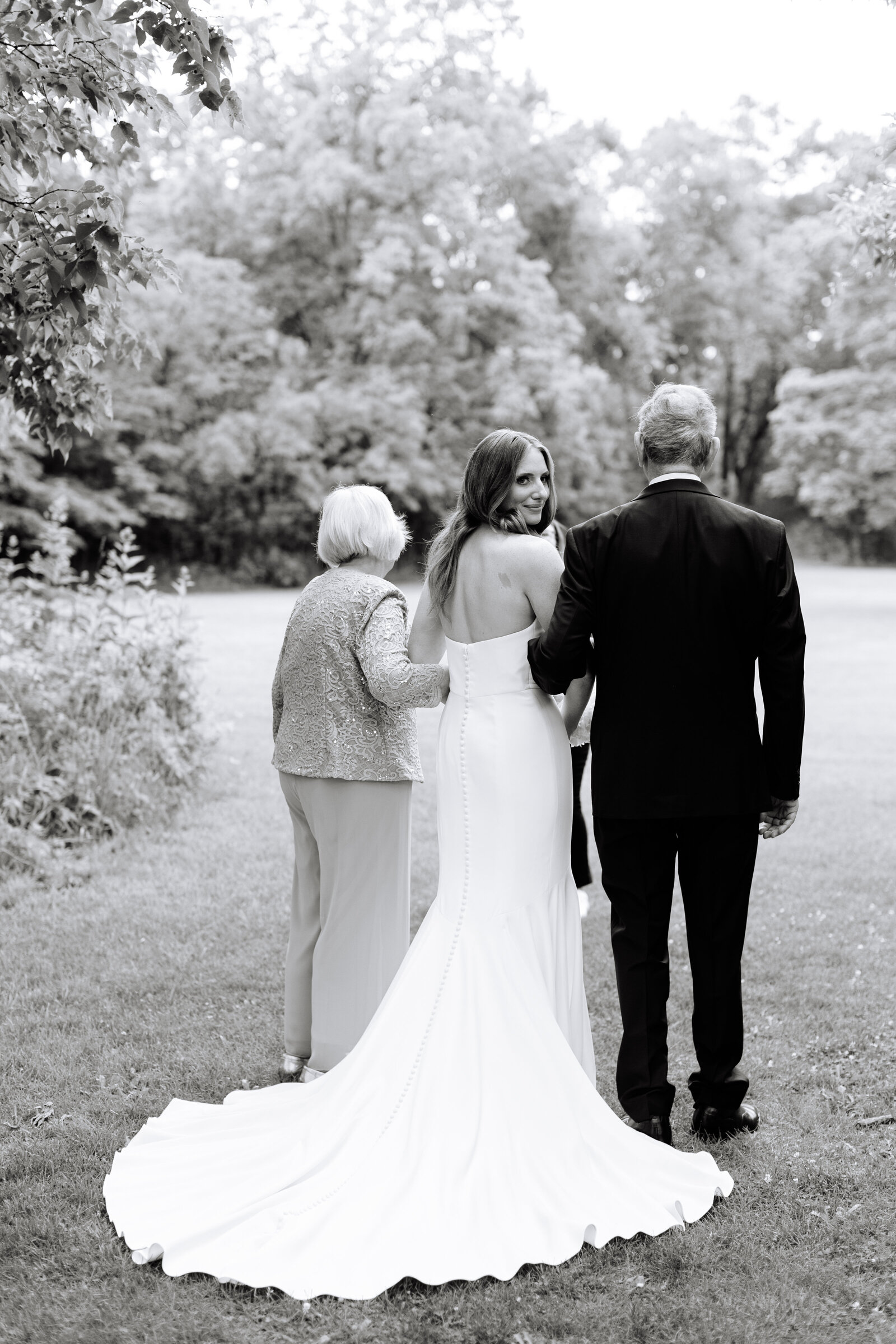 The Grove Redfield Estate Summer Wedding Ashlee Cole Photography-7301