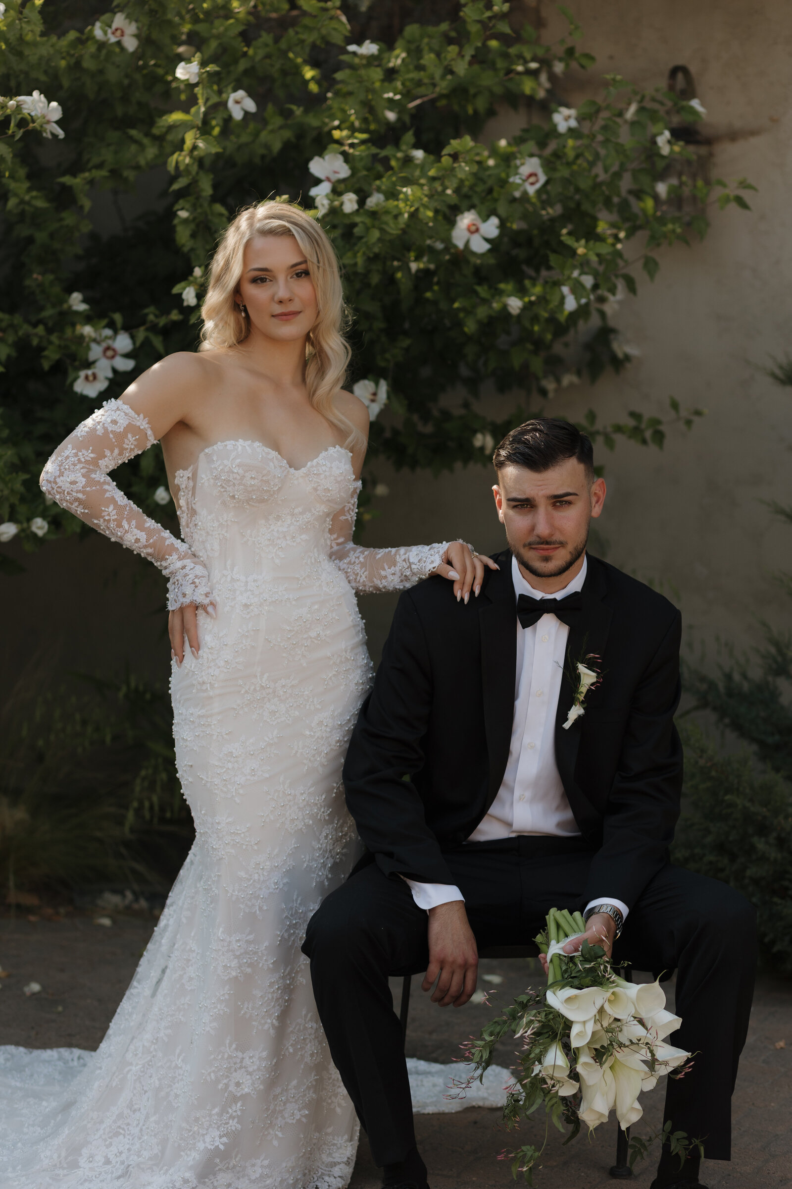 bride-and-groom-vouge-pose