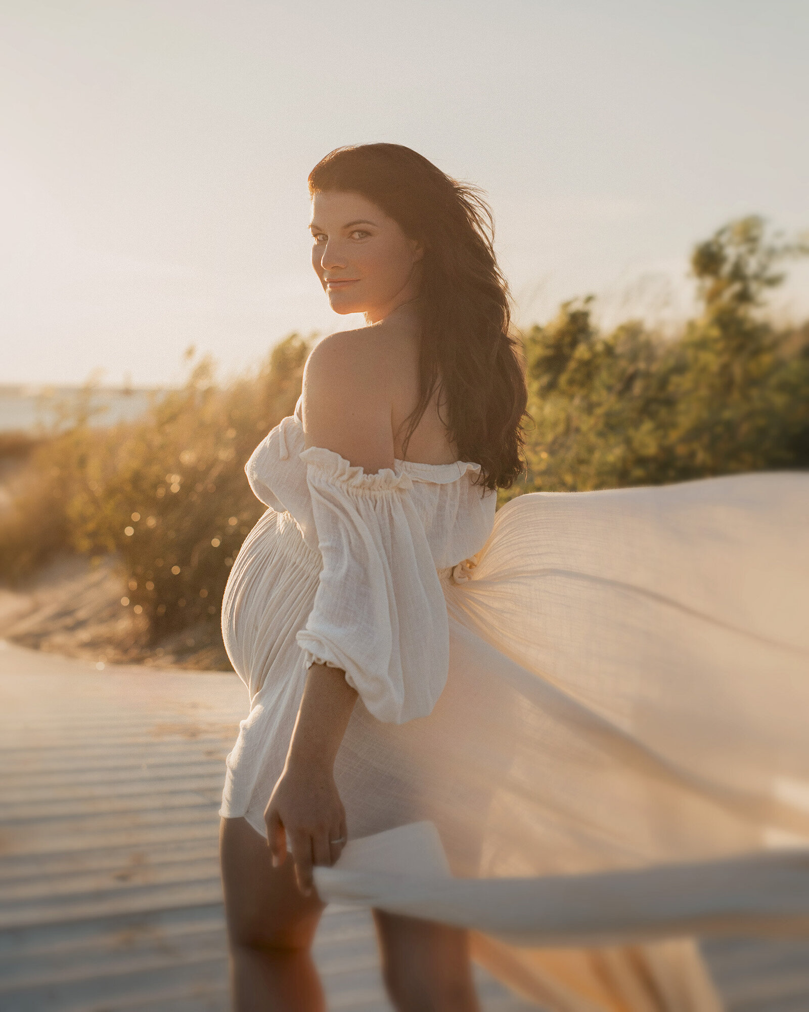lake-michigan-beach-maternity-photographer