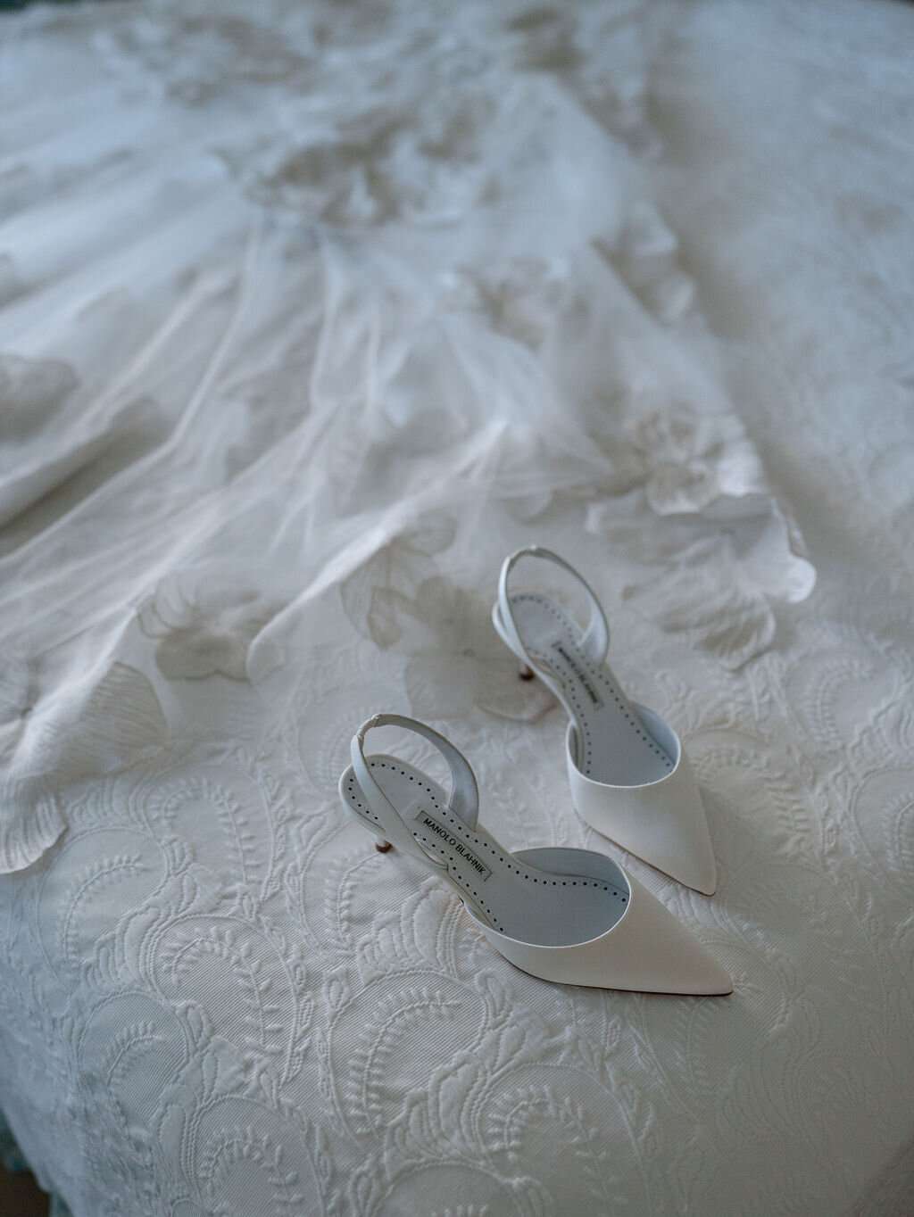 101224_Catherine_Eli_Prep-0040