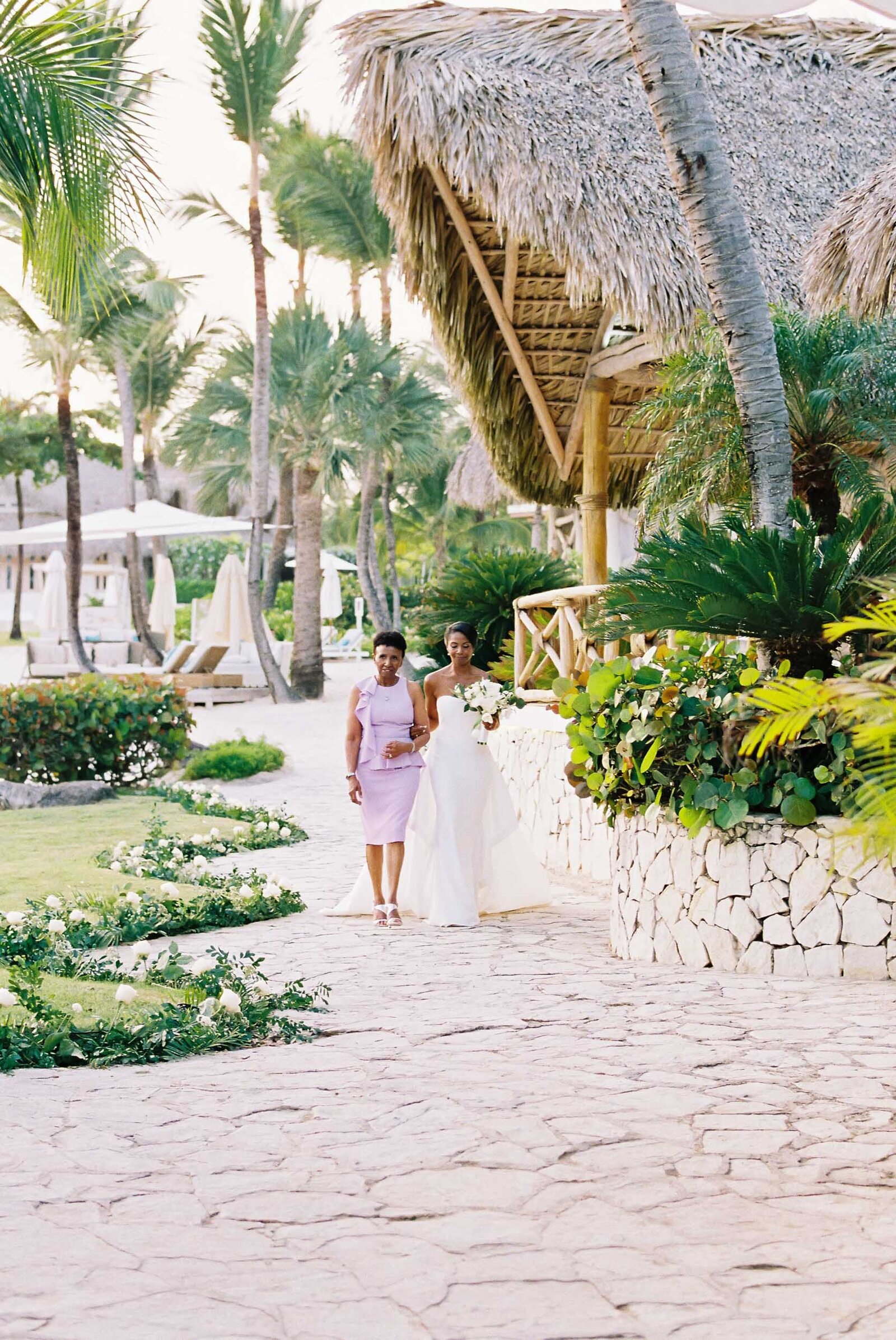 Eden-roc-cap-cana-dominican-republic-wedding-asia-pimentel-photography-j+n-37
