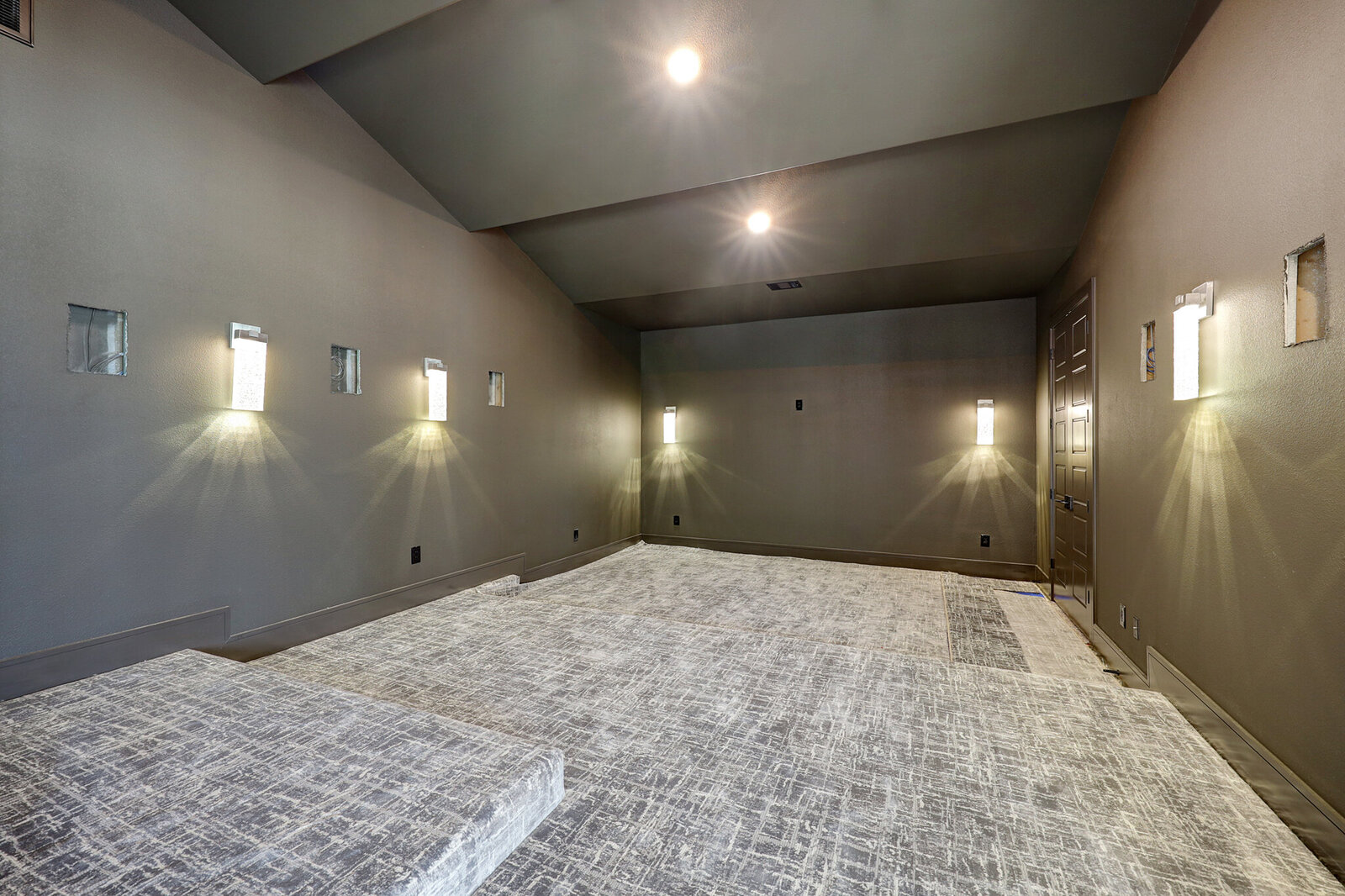 Livingston-Custom-Homes-Oyama-Custom-Build-Rec-Room