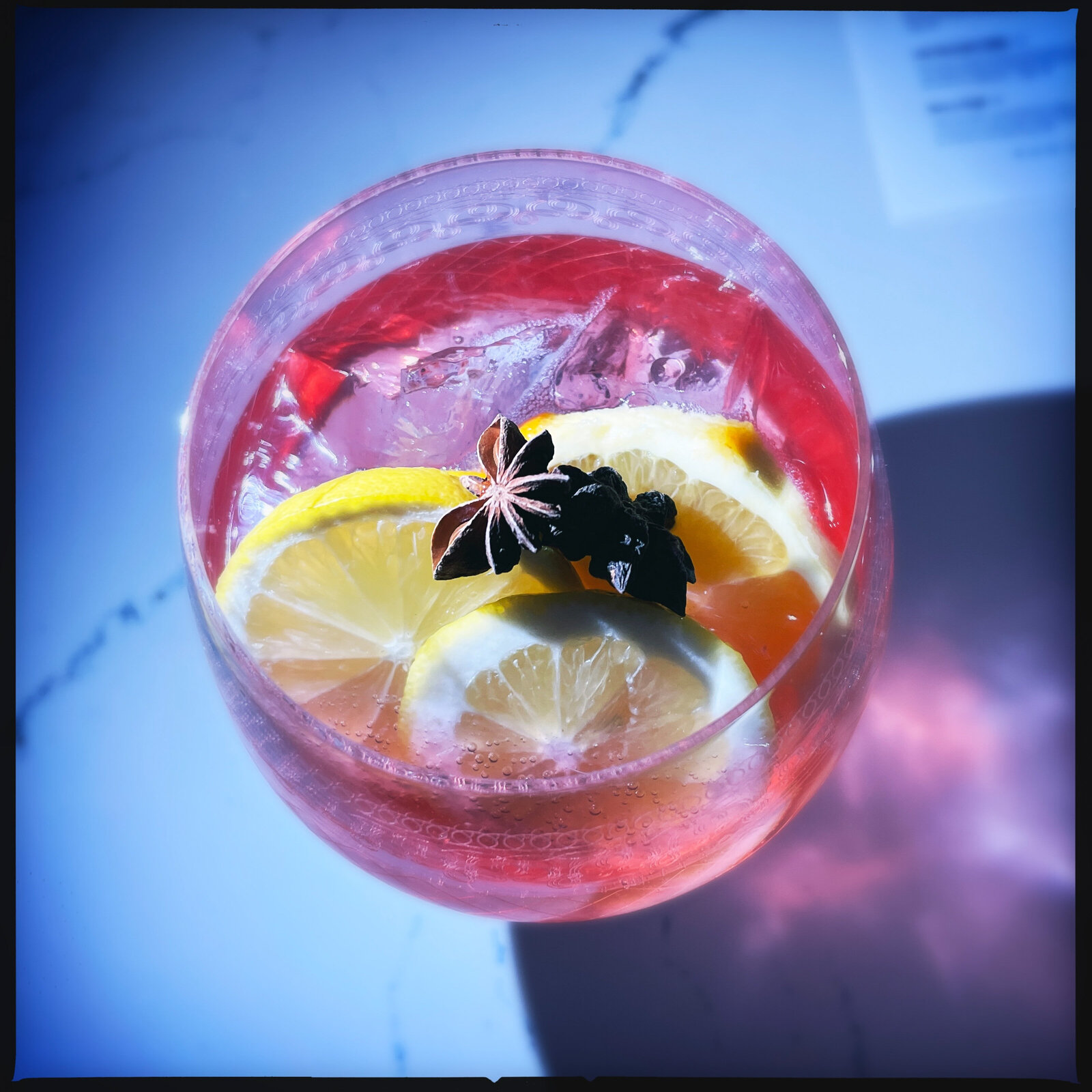 AngelaGarbotPhotography.TravelPhotography.Chaarlotte.GinCocktail.754706133-ShowIt