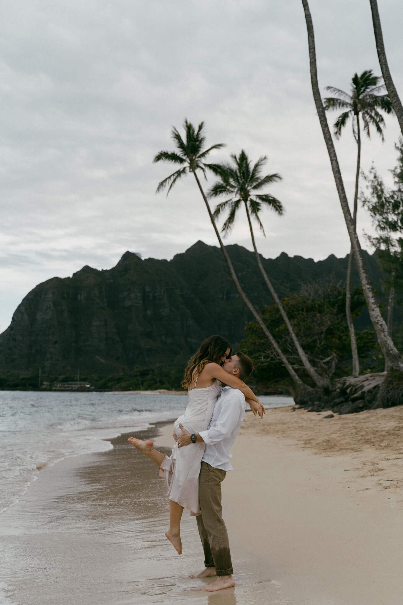 sharonkastelijnsphotography-beachsshoot-hawaii-ohau-3
