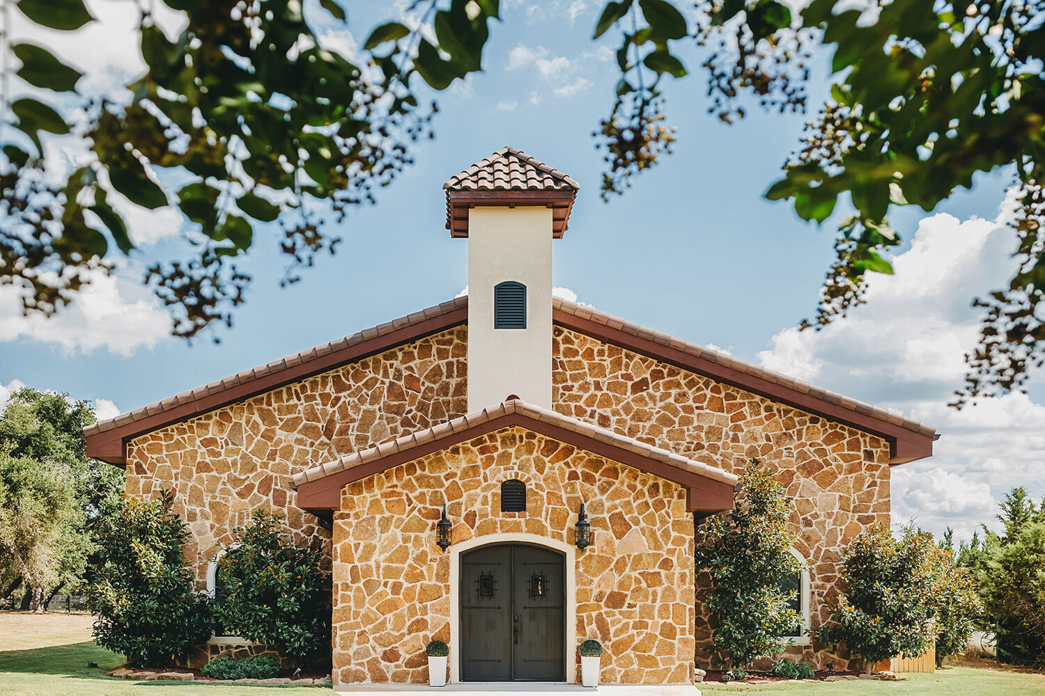 Carina-and-Noah-austin-texas-wedding-venue-wedding-september-2024-721