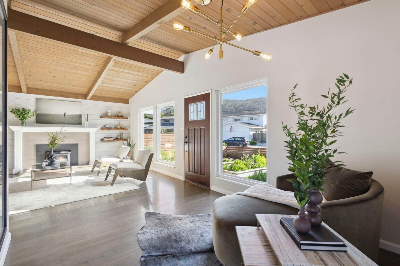 8_open-concept-top-real-estate-agent-michael-jimenez-realtorpacifica-home-for-sale