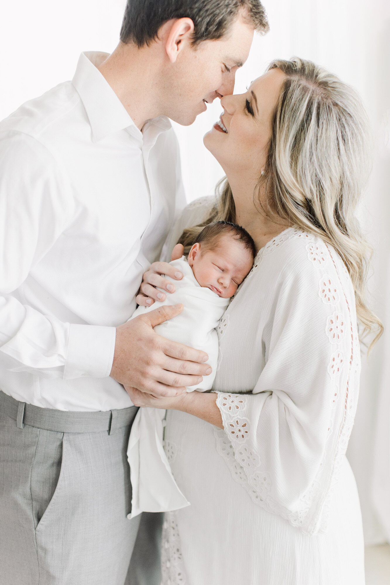 bentonville-family-of-five-newborn-photos-56