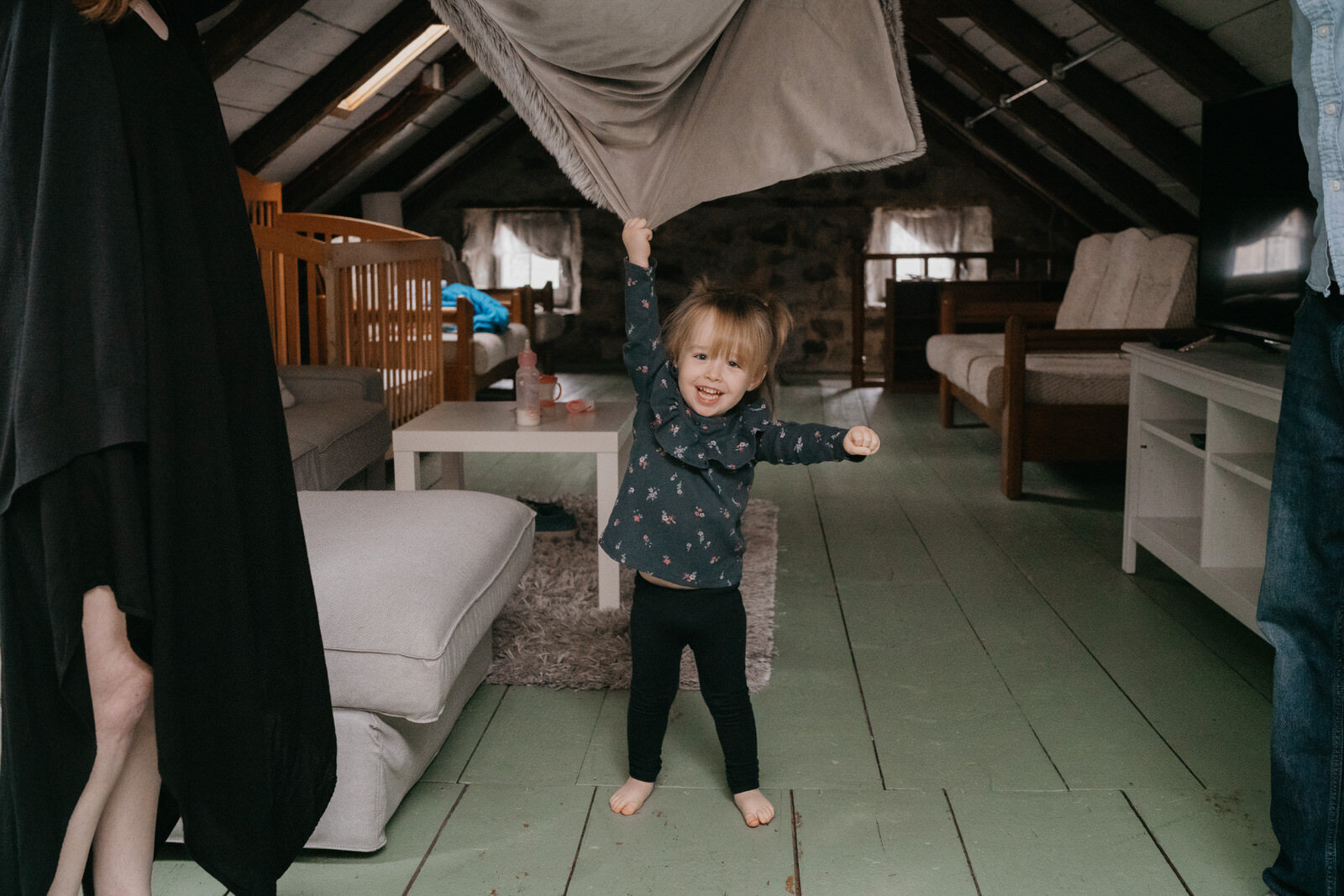 Majolica_photo_Elizabeth's family_70