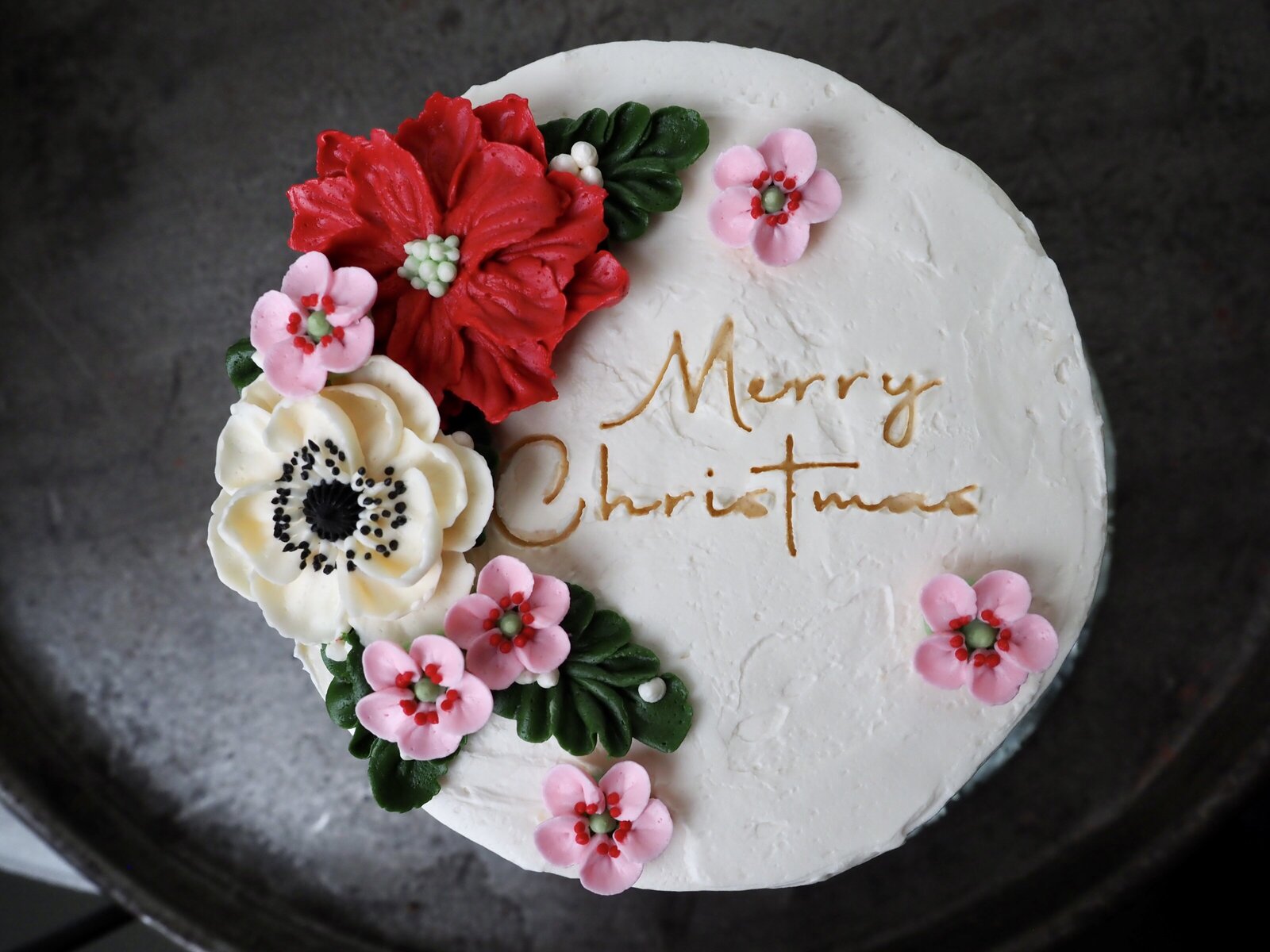 Christmas floral buttercream cake