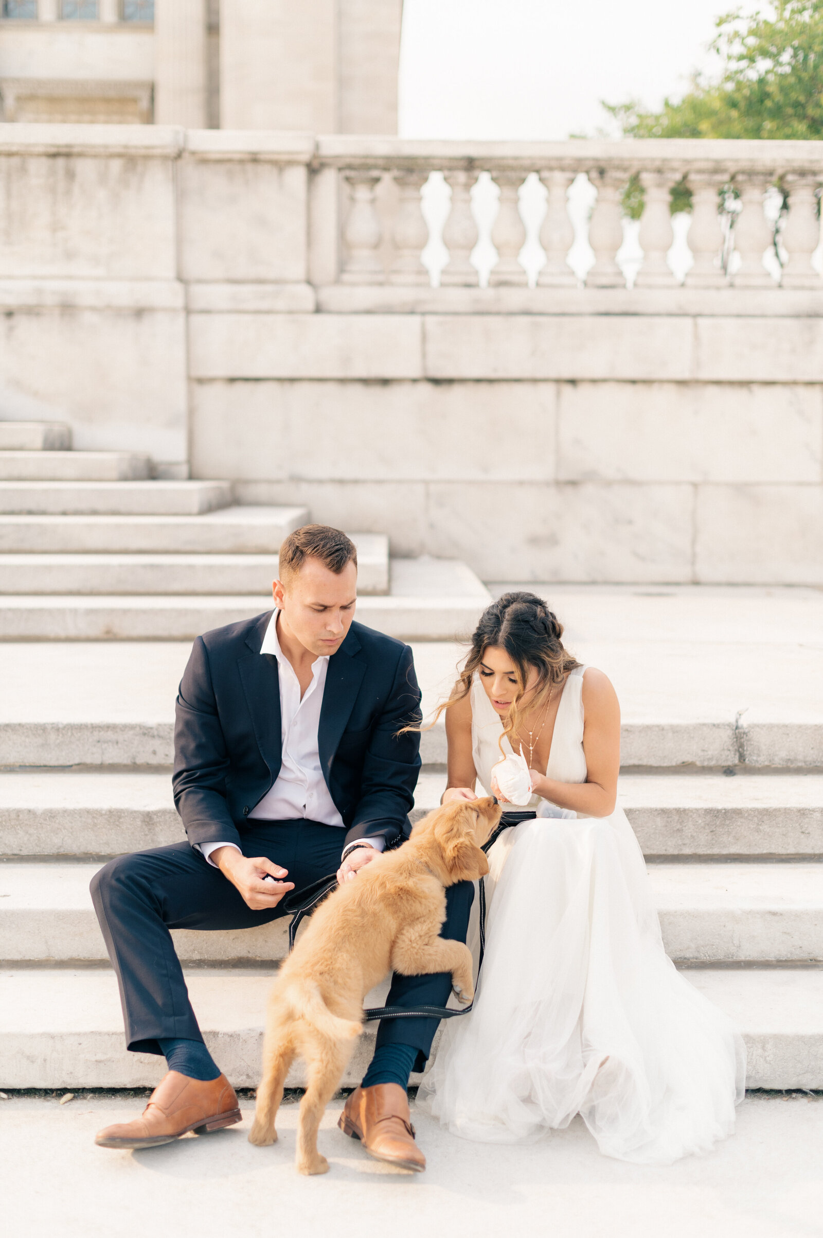 chicago rookery building and board of trade and museum campus wedding photos-8353