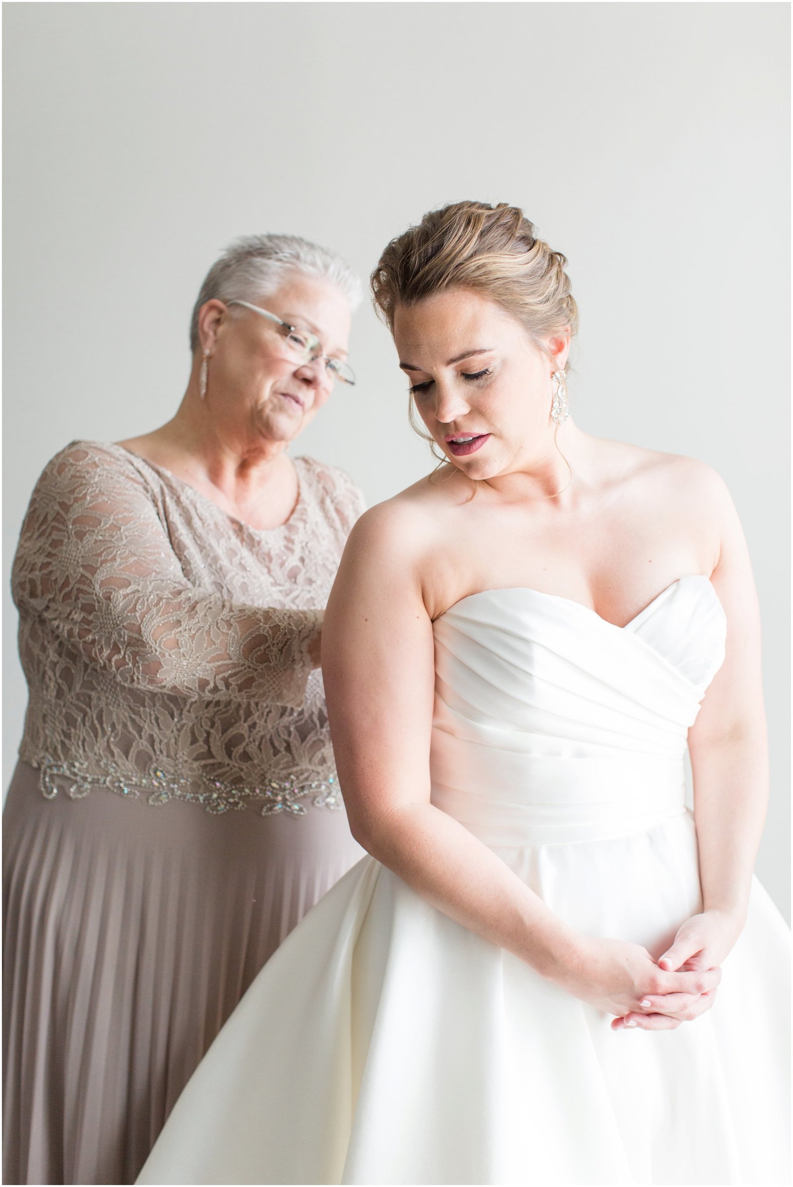 avenue-downtown-greenville-wedding_0288