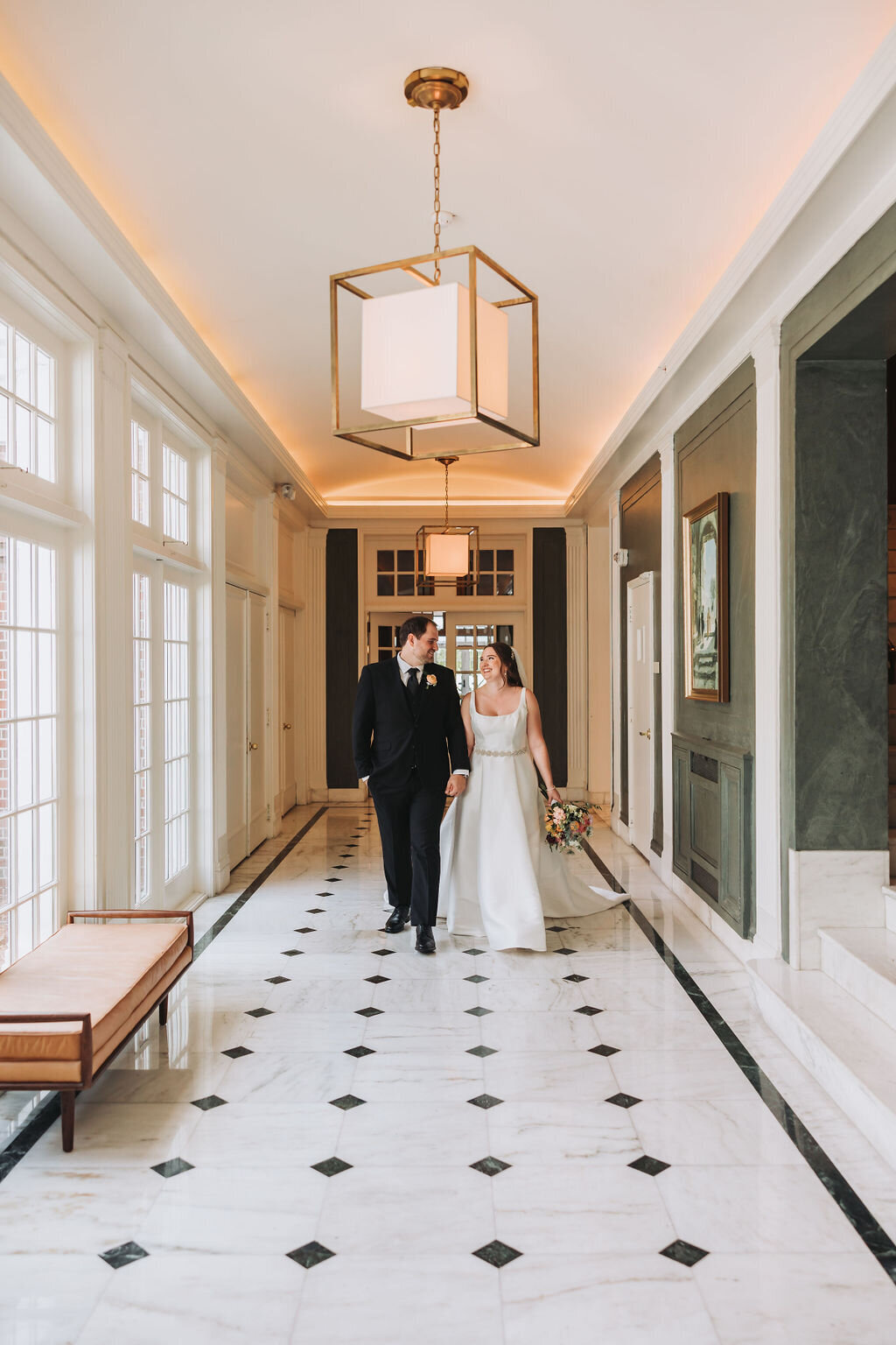 ErinandMike-MariahKastenPhoto-MichiganWeddingPhotographer-189